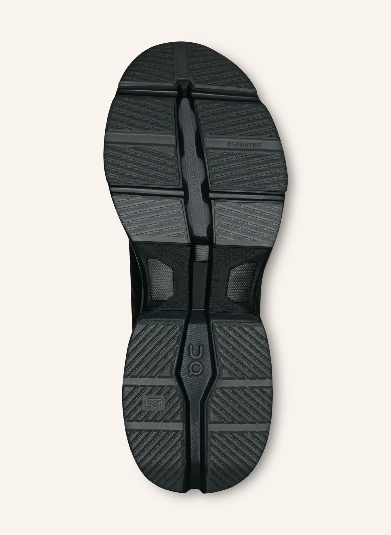 On CLOUDPULSE PRO fitness shoes: BLACK