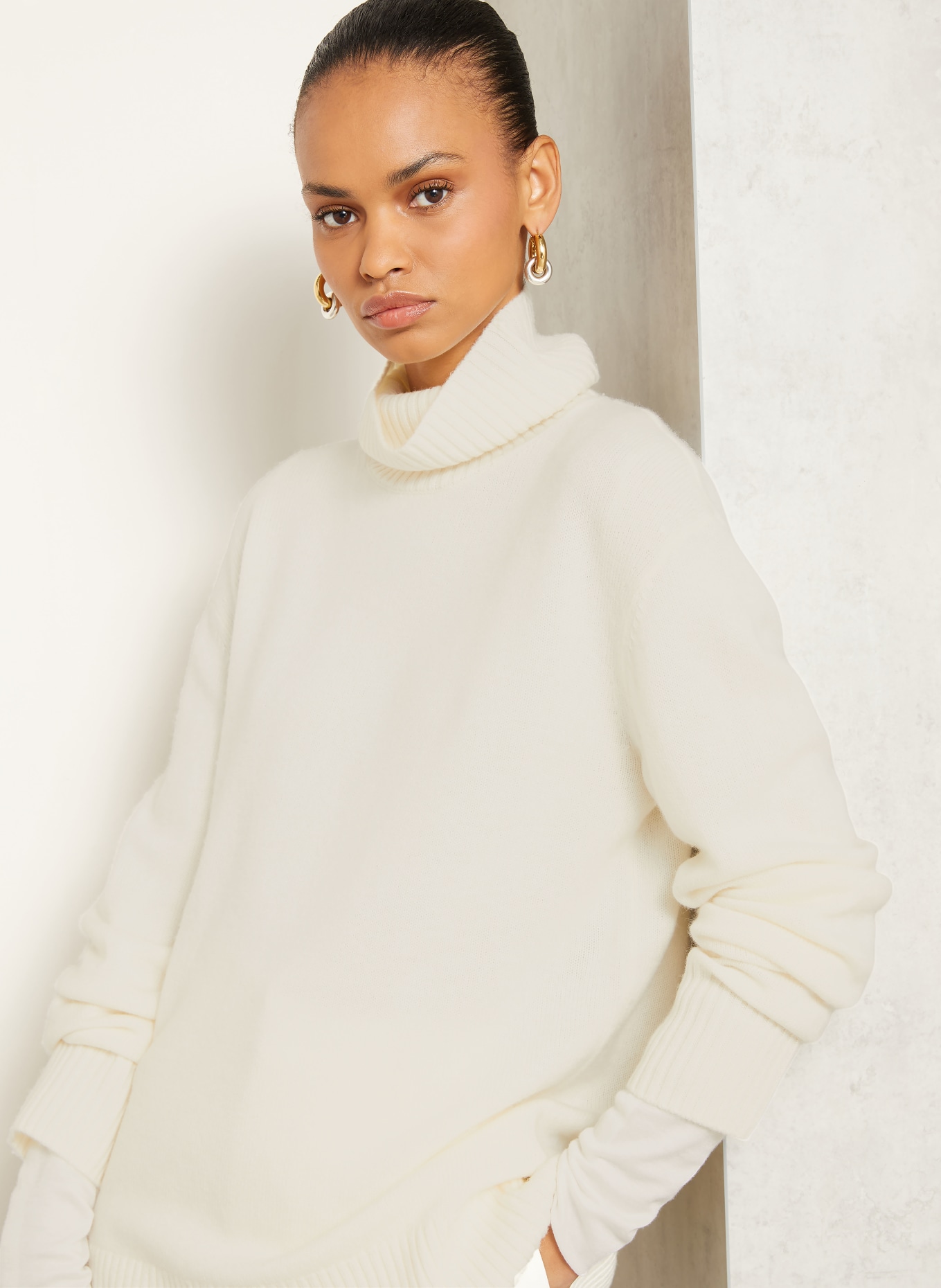 TOTEME Rollkragenpullover aus Cashmere: ECRU