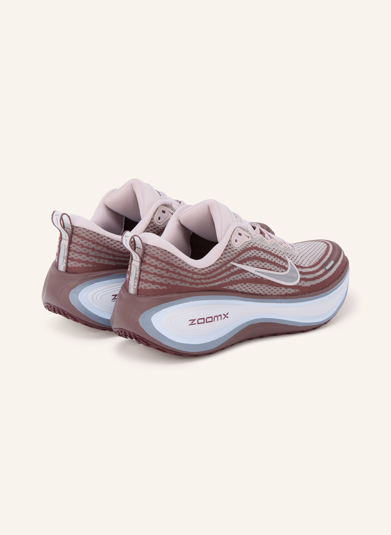 Nike VOMERO PLUS running shoes: DUSKY PINK / BROWN / ROSE