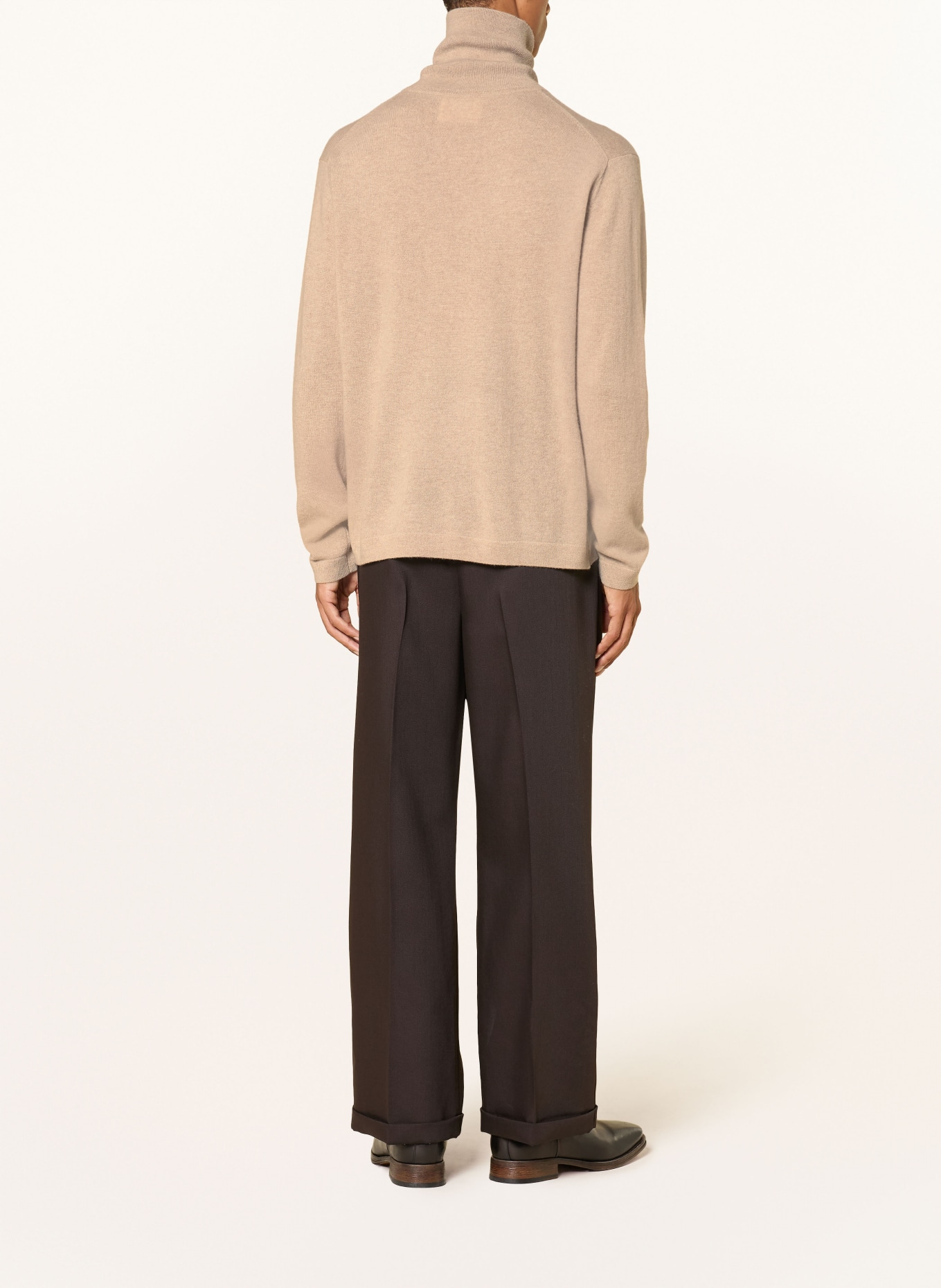 LISA YANG Rollkragenpullover AKSEL aus Cashmere: BEIGE