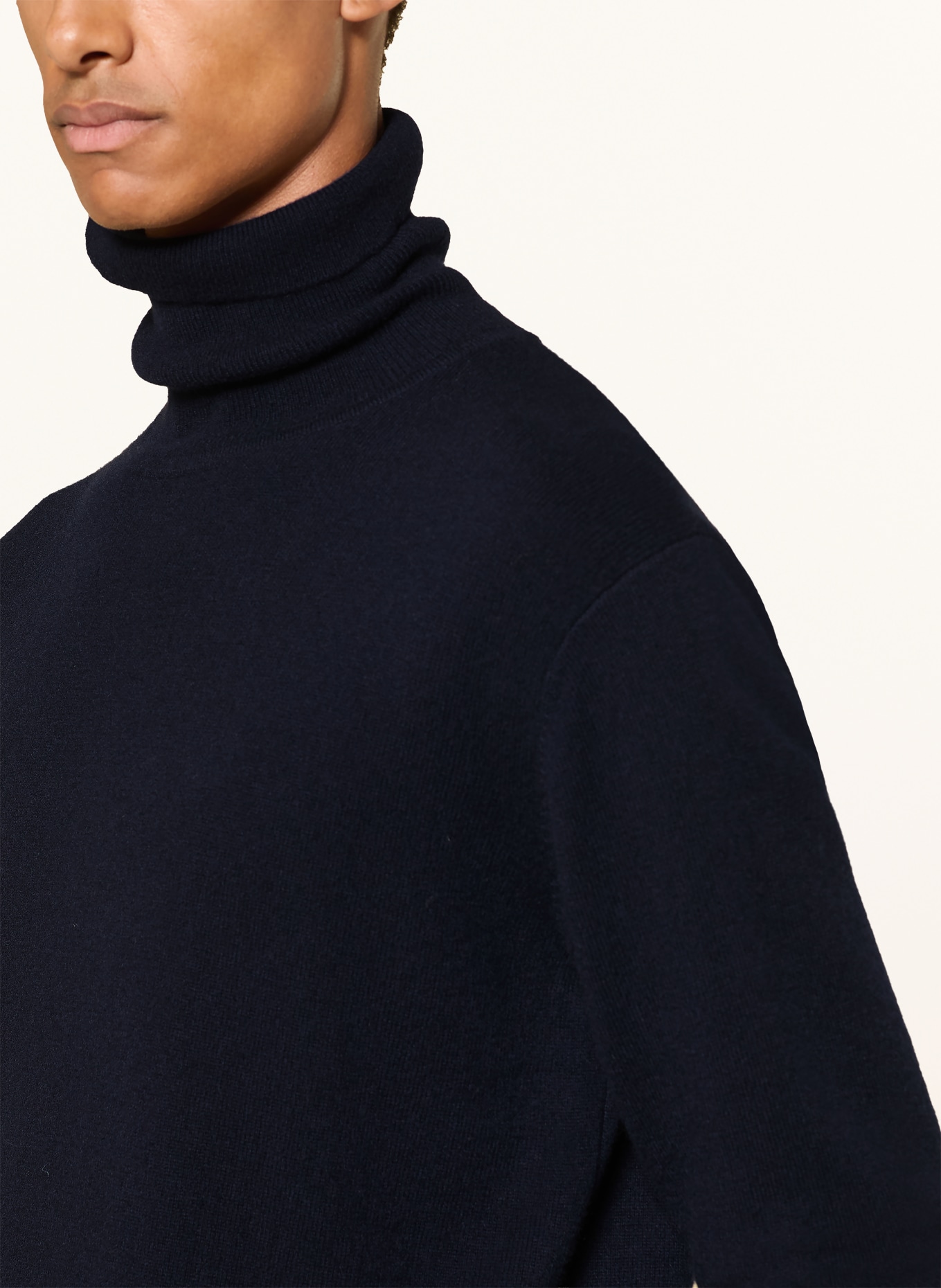 LISA YANG Rollkragenpullover AKSEL aus Cashmere: DUNKELBLAU