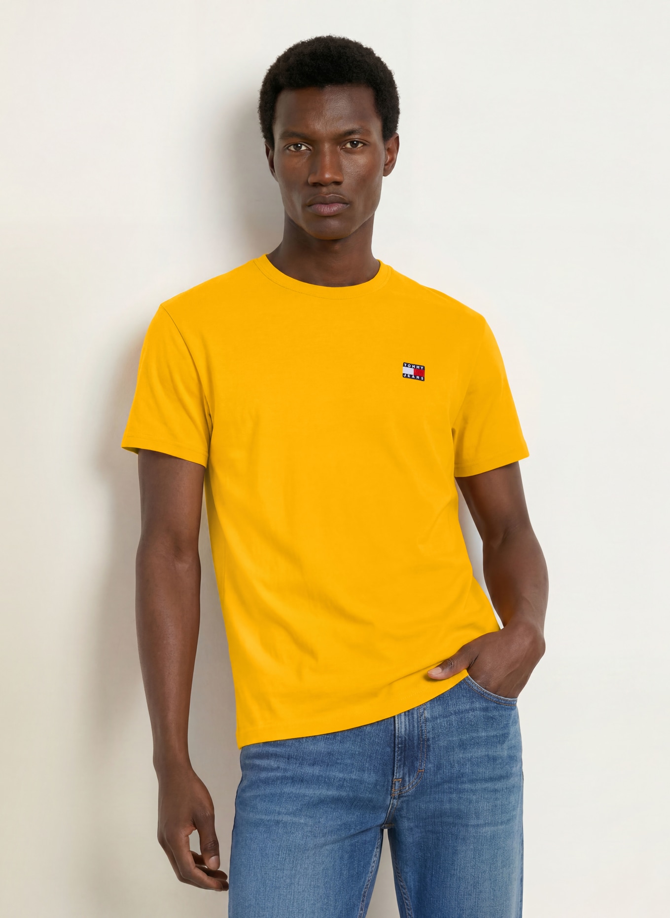 TOMMY JEANS T-shirt: GEEL