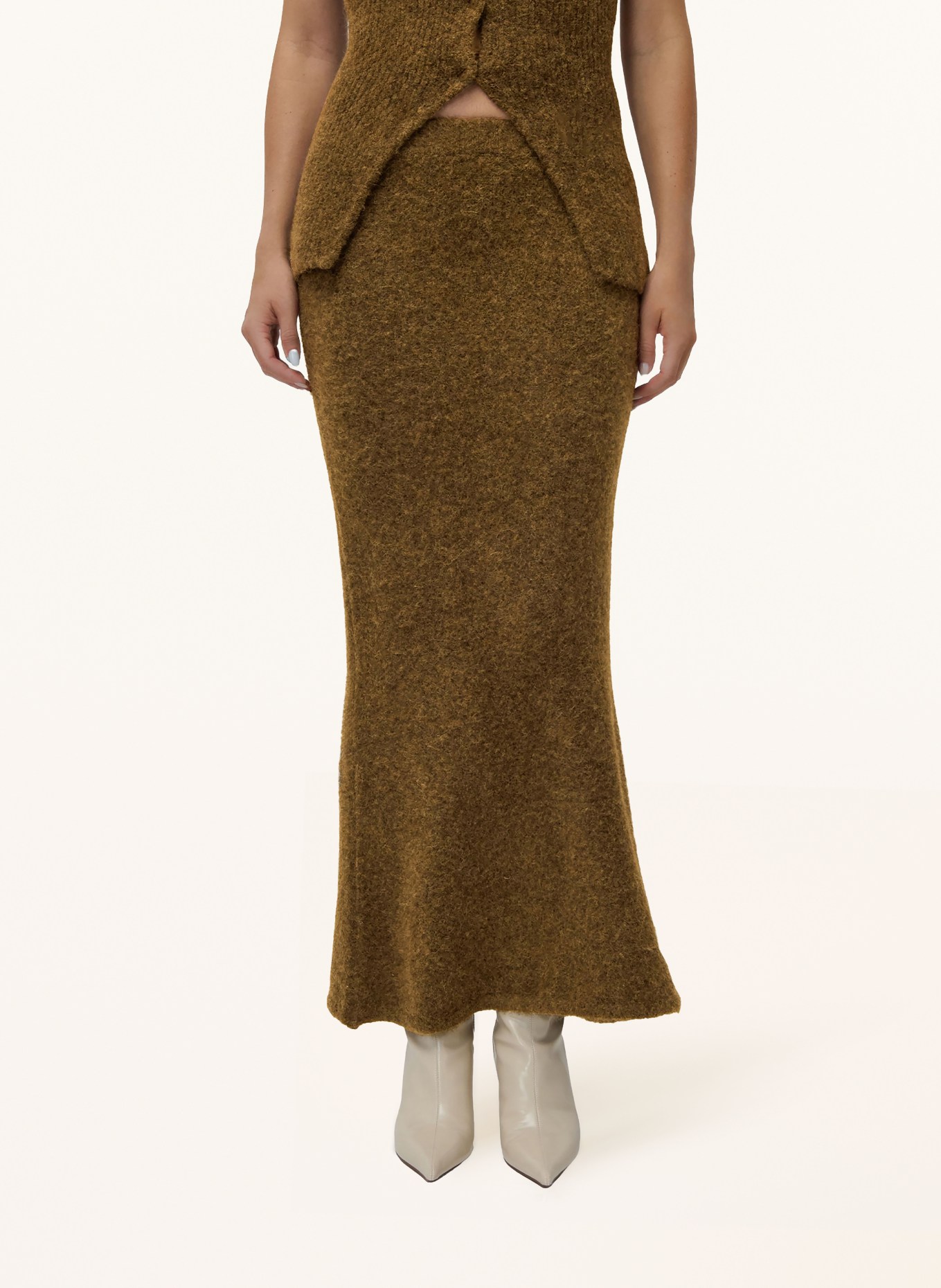 LeGer Studio FREDERIKE knitted skirt with alpaca: BROWN