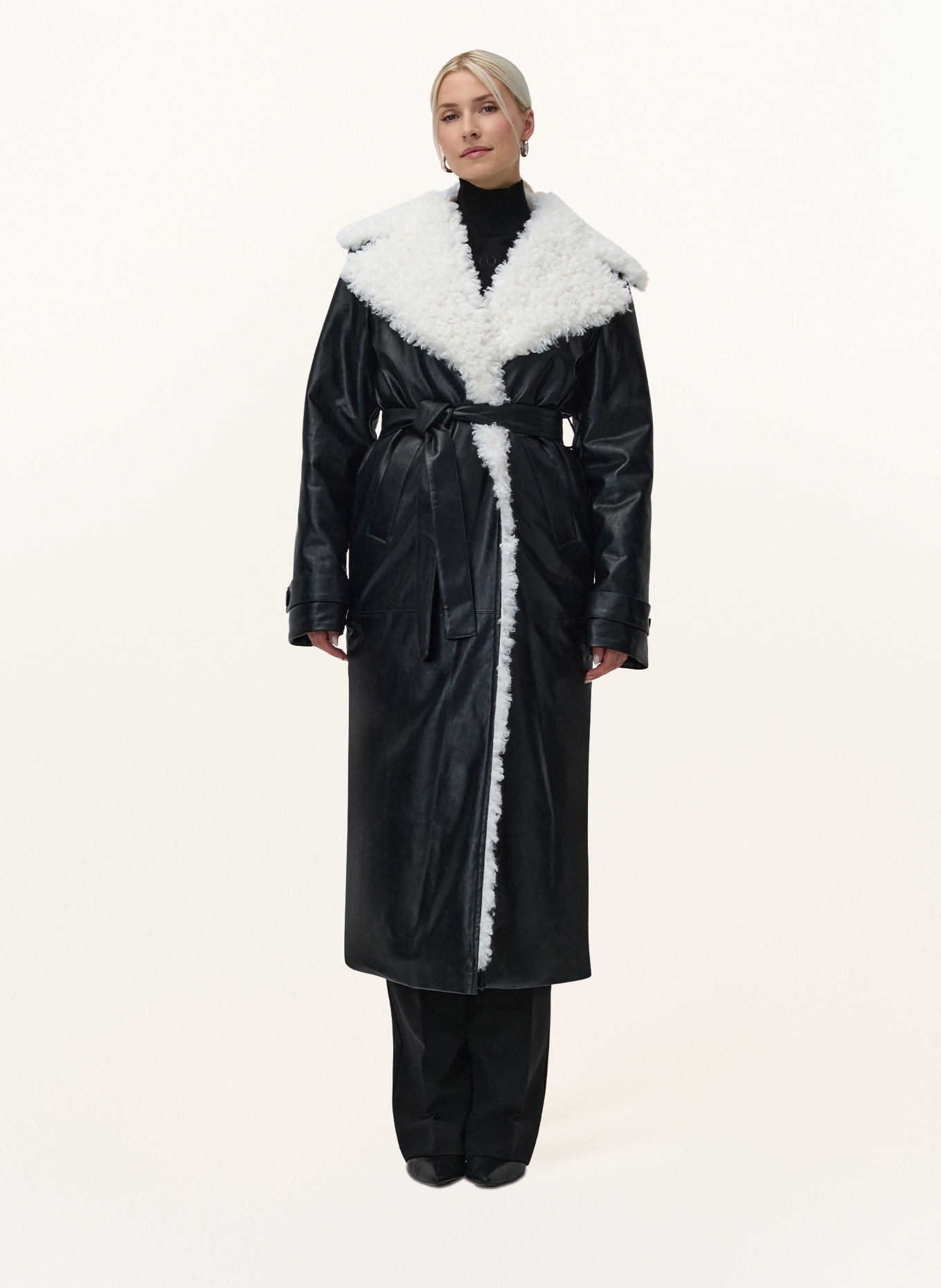 LeGer Studio JANIQUE coat in leather look with faux fur: BLACK / WHITE
