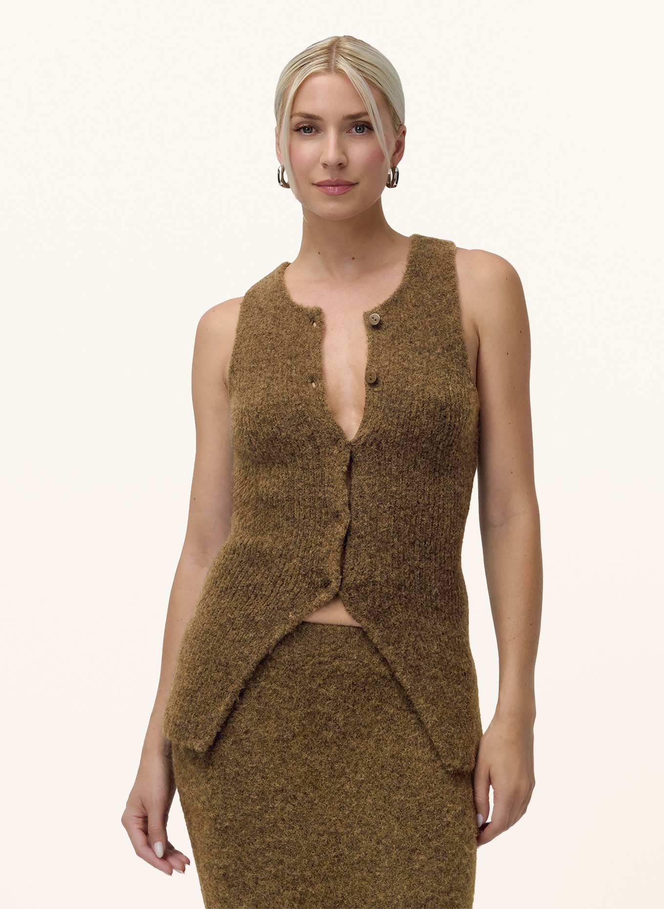 LeGer Studio FREDERIKE knitted vest with alpaca: BROWN