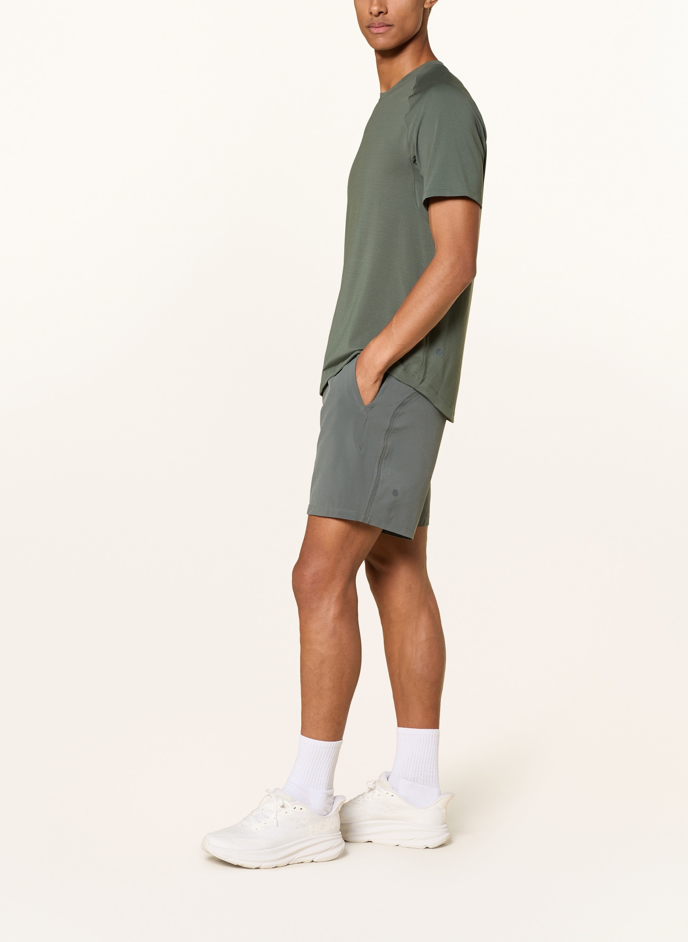 lululemon 2-in-1-Trainingsshorts PACE BREAKER SHORT 7IN: GRAU