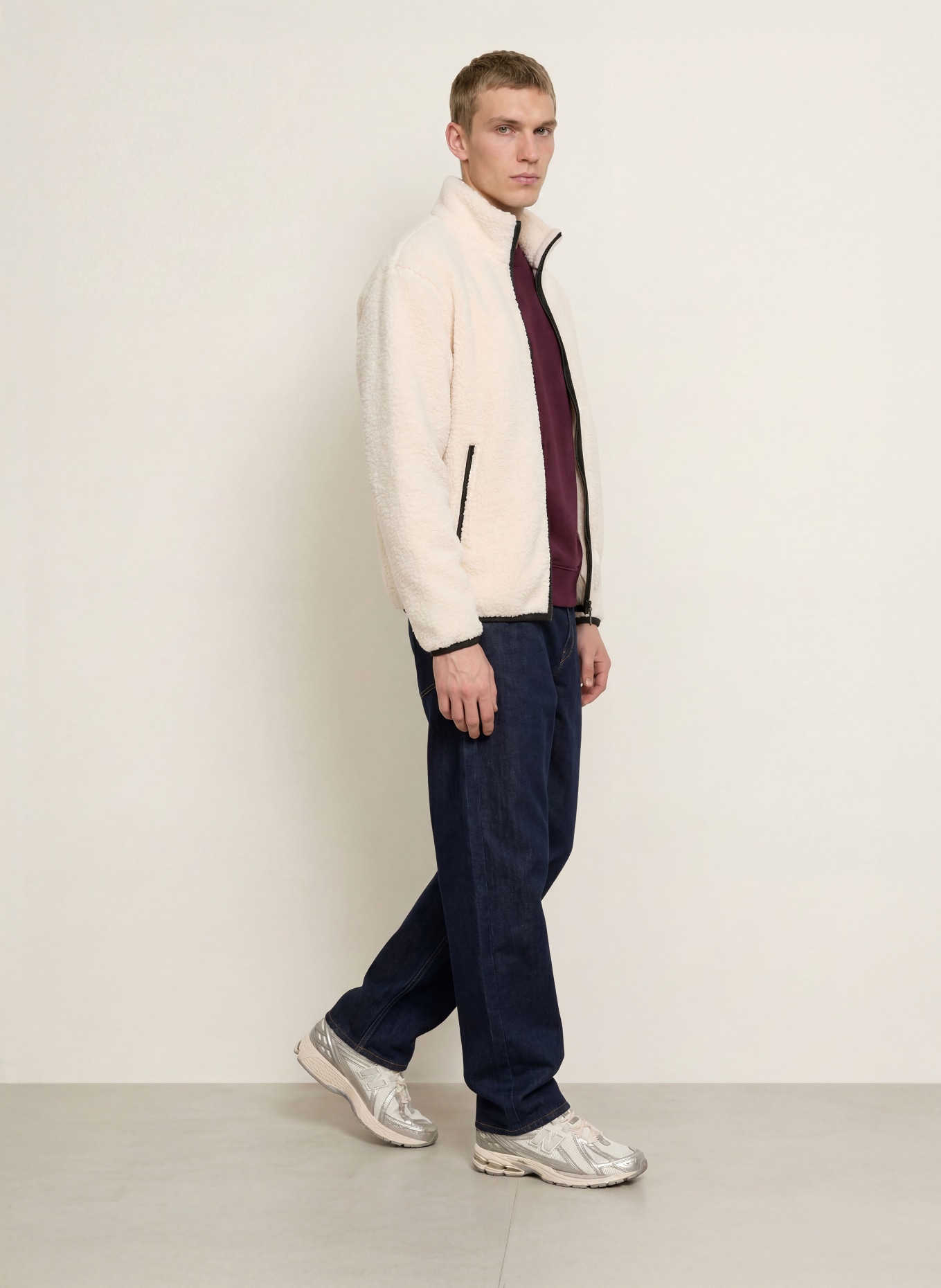 TOMMY JEANS Teddyfell-Jacke: CREME / SCHWARZ