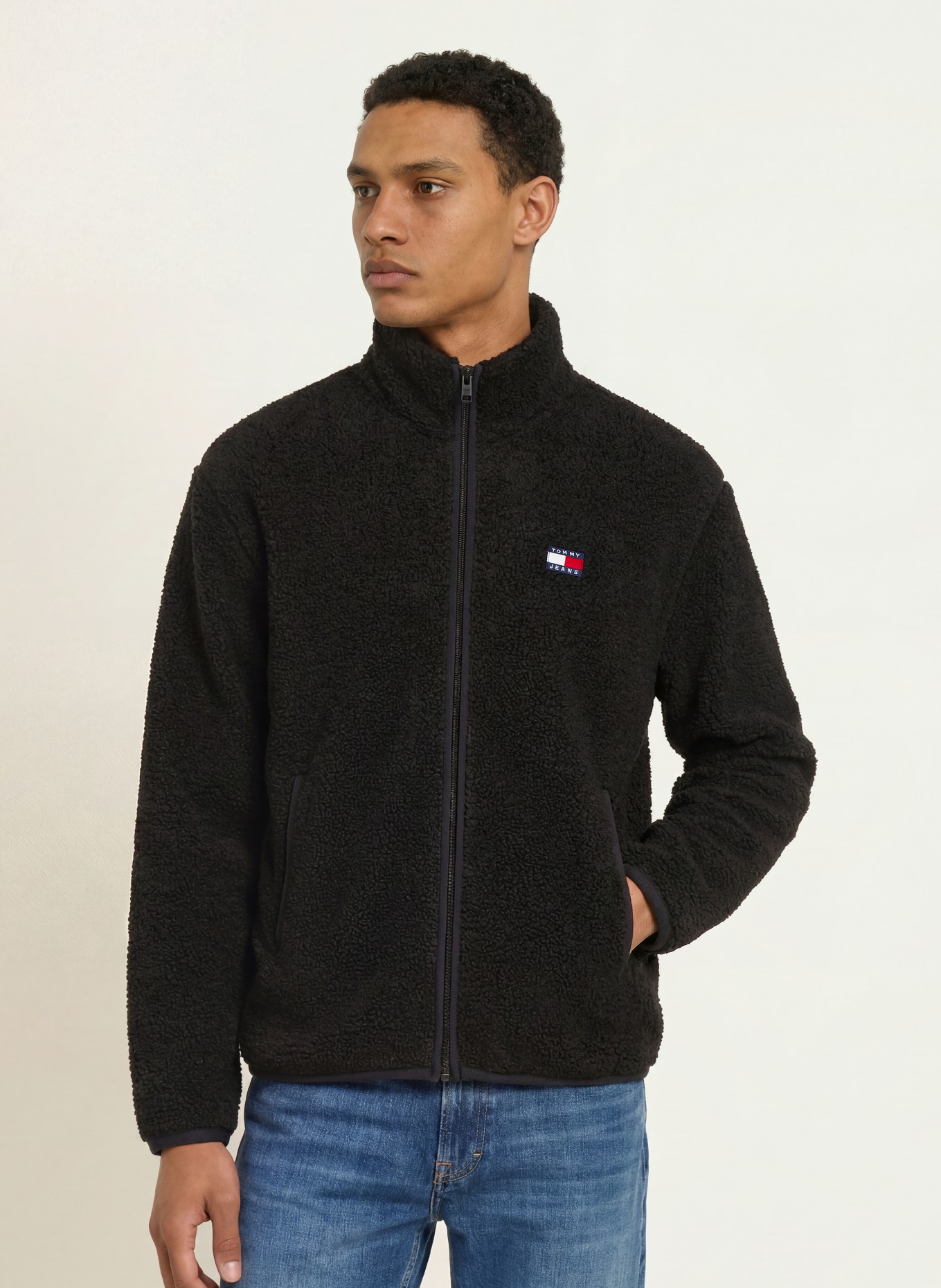 TOMMY JEANS Teddyfell-Jacke: SCHWARZ
