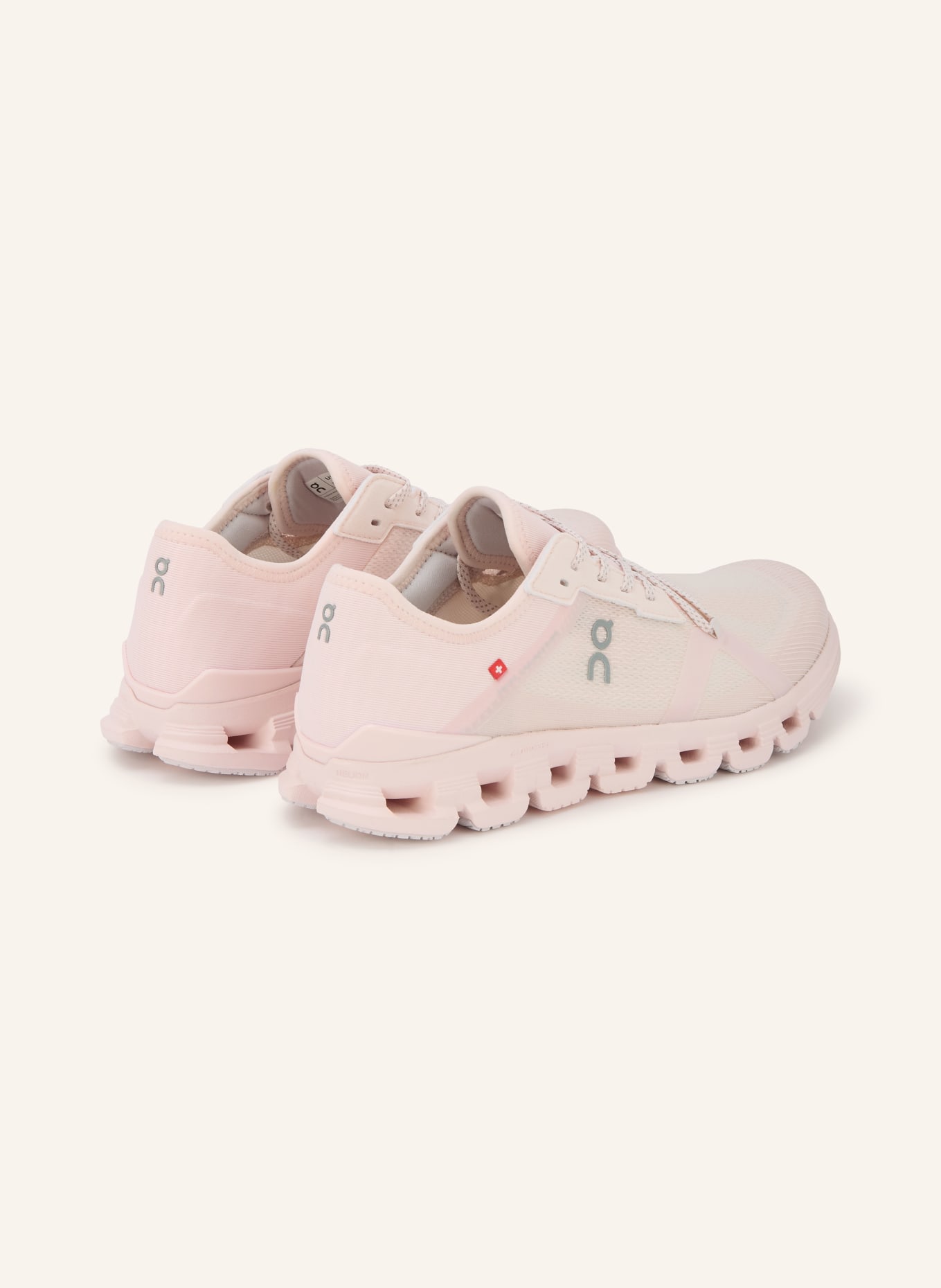 On Sneaker CLOUD X4 AD: ROSE CLAIR
