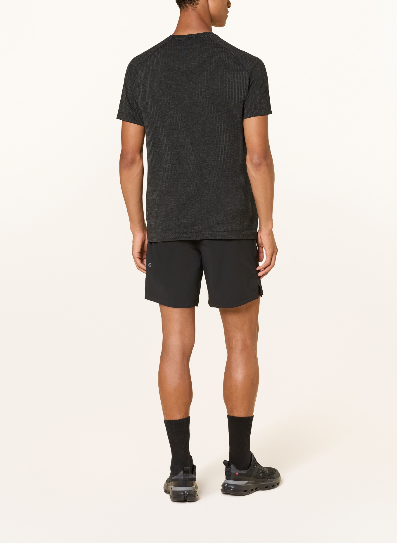 lululemon T-shirt METAL VENT TECH SHORT SLEEVE 3.0: CZARNY