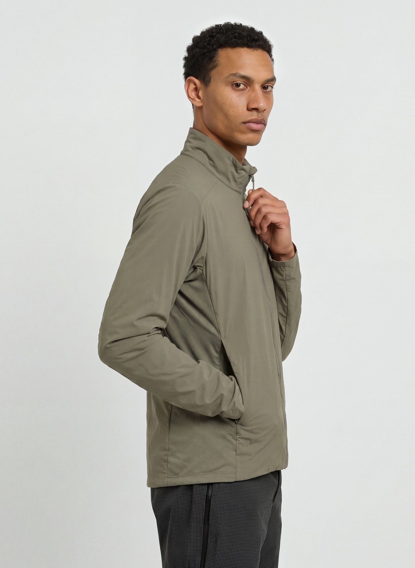 ARC'TERYX ATOM SL Hybrid Jacket: KHAKI