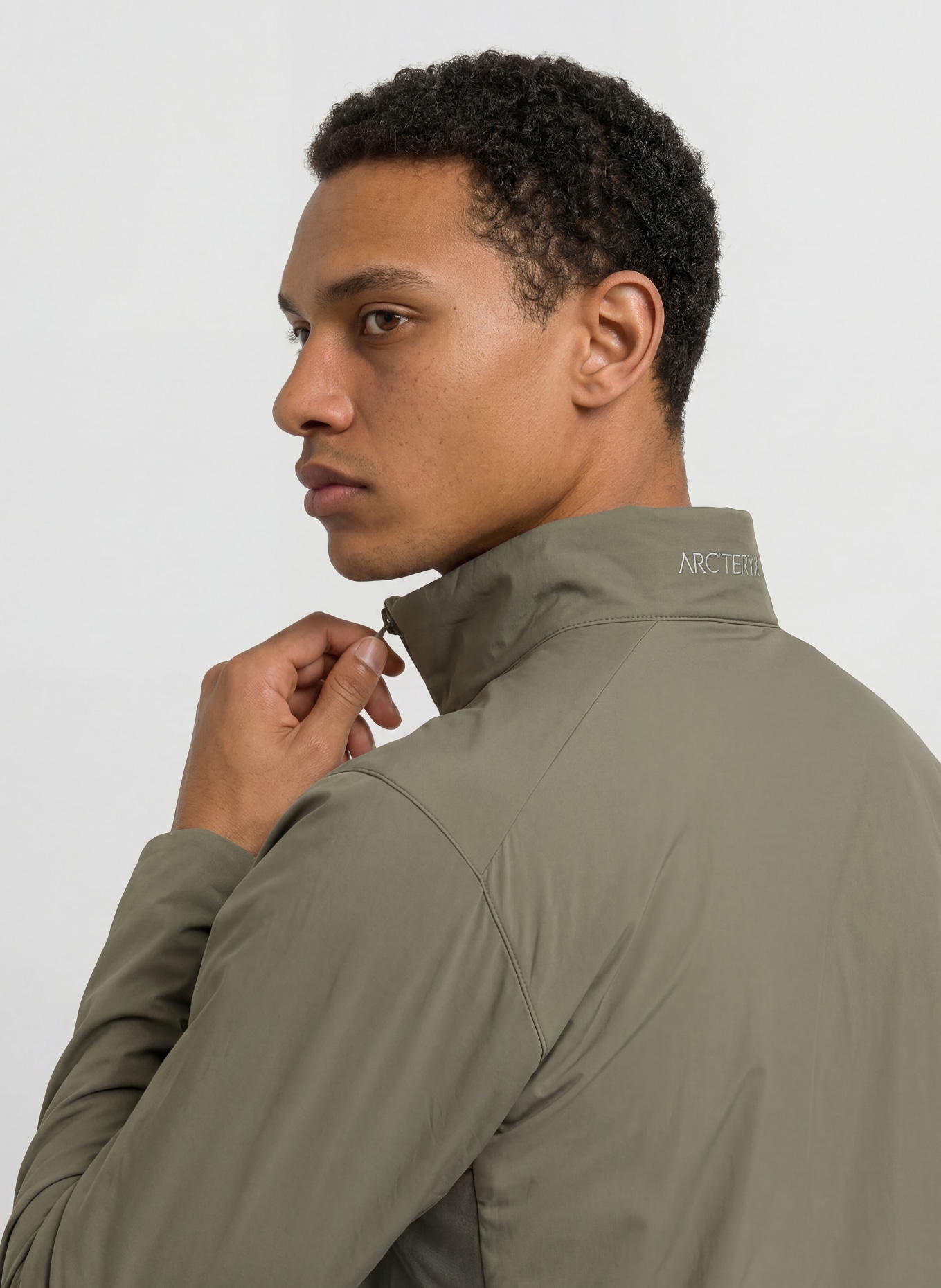 ARC'TERYX ATOM SL Hybrid Jacket: KHAKI