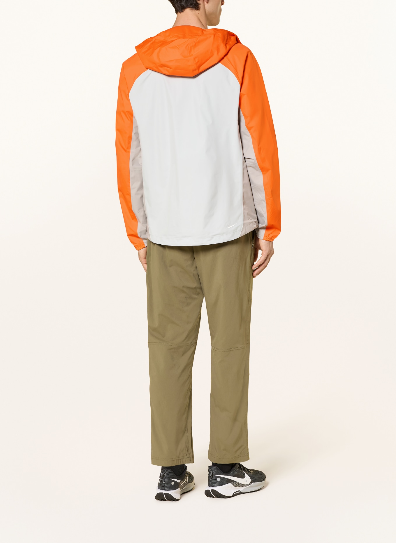 Nike Funktionsjacke PHANTAZMA: HELLGRAU / ORANGE
