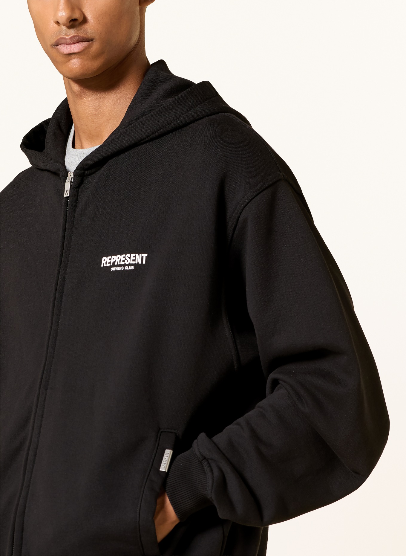 REPRESENT Sweatjack OWNERS CLUB: ZWART / WIT