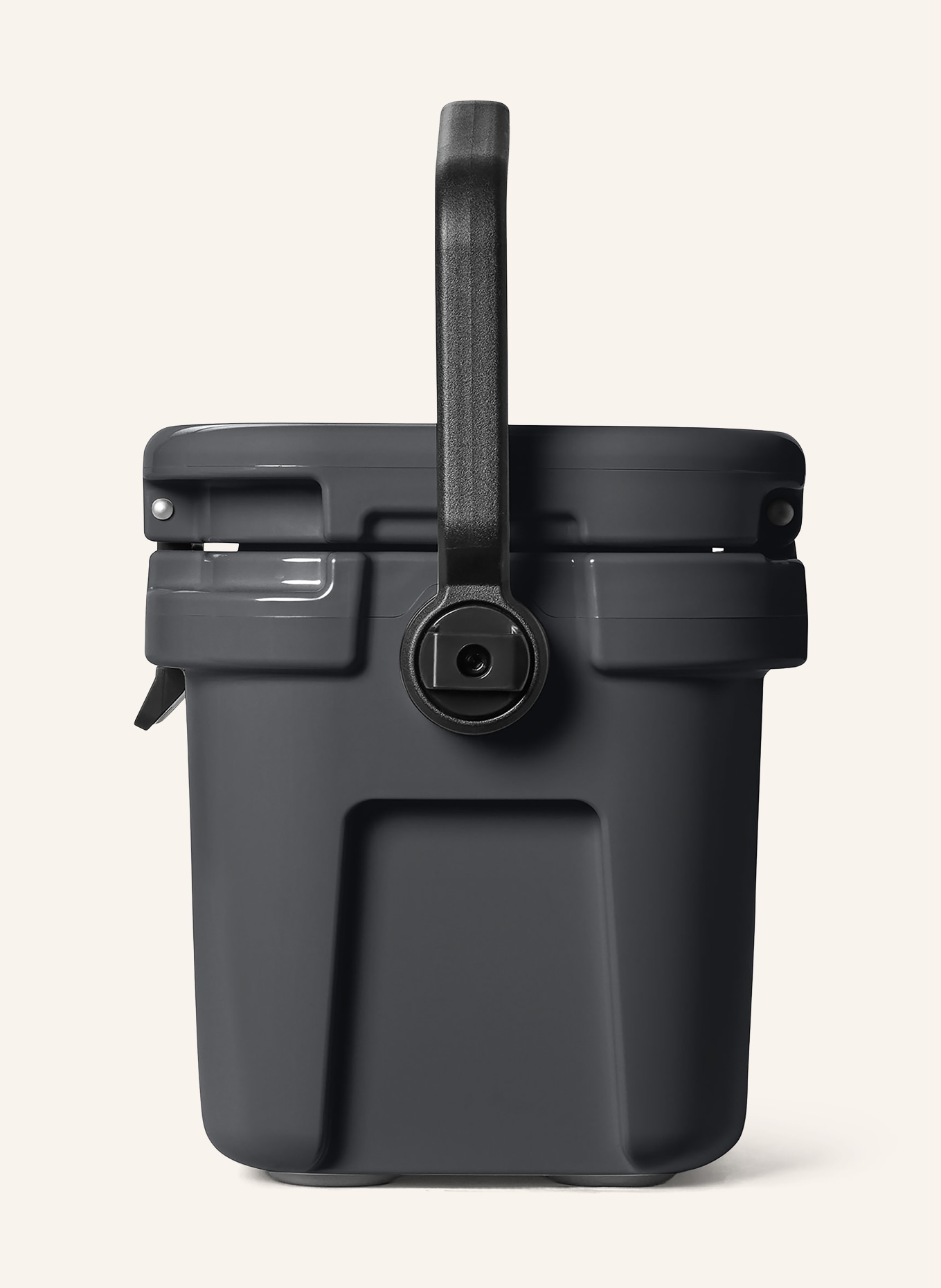 YETI ROADIE® 8 Cooler: DARK GRAY