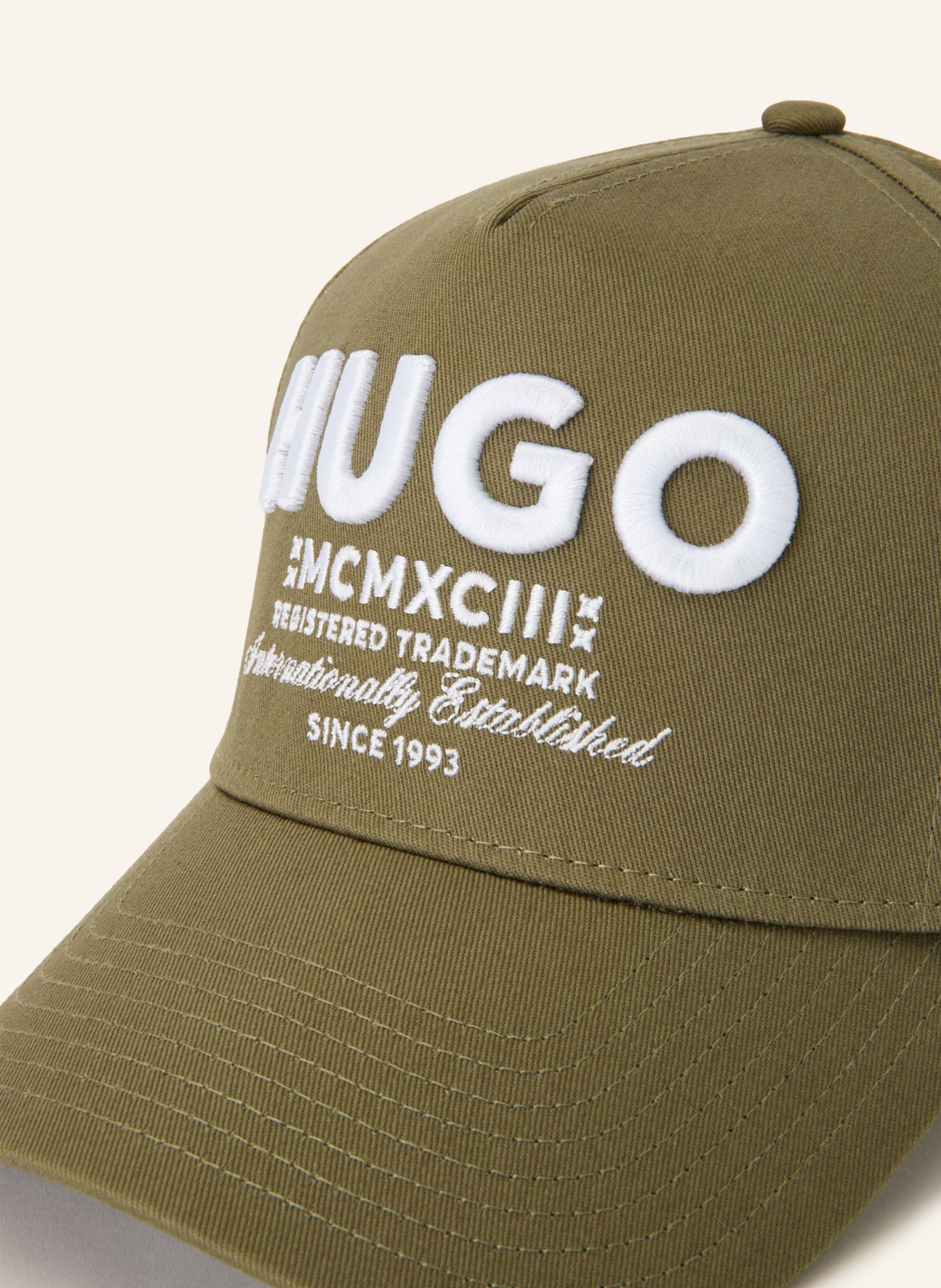 HUGO Cap: OLIJF / WIT