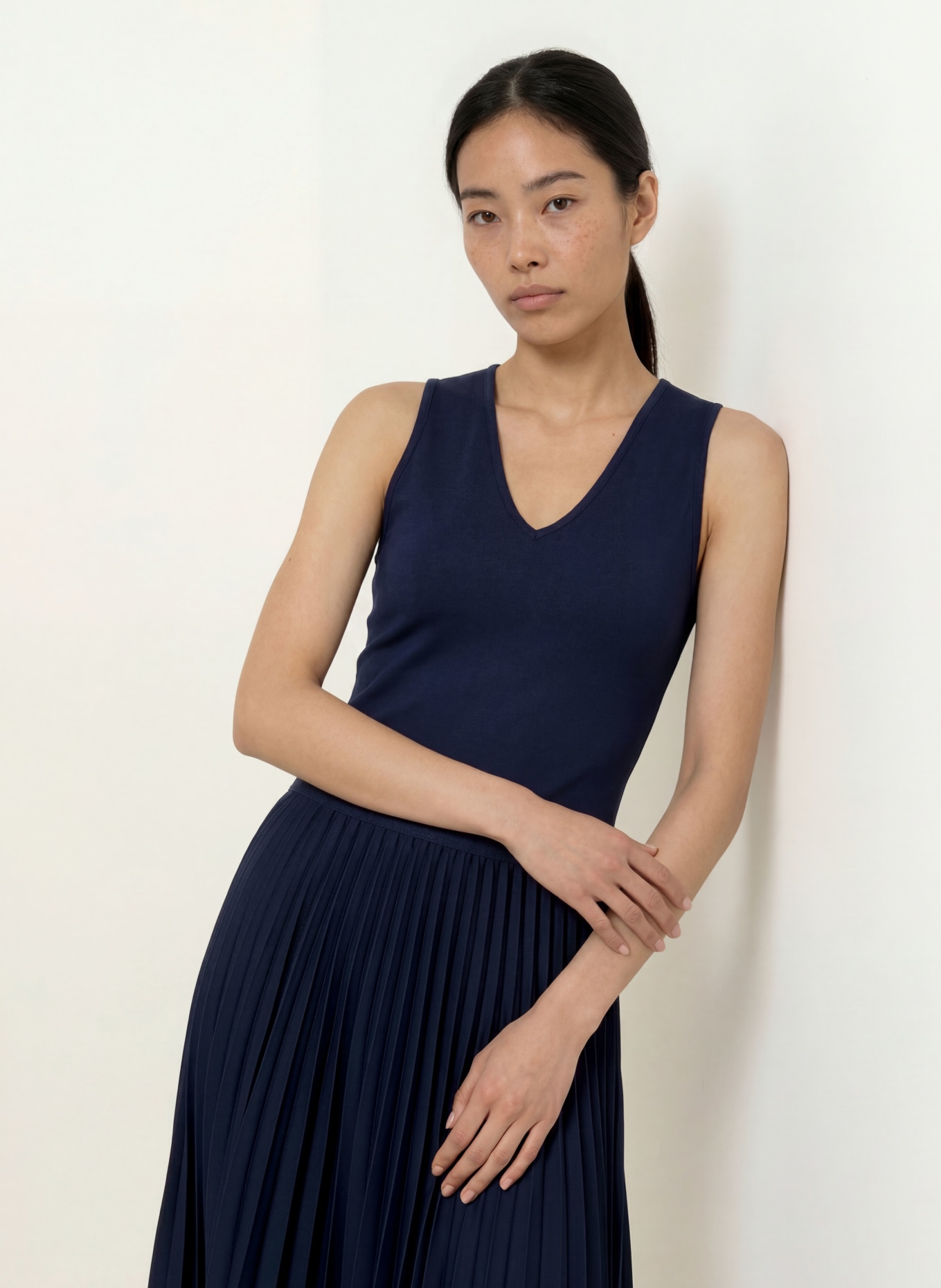 LACOSTE Jerseykleid mit Plissees: DUNKELBLAU