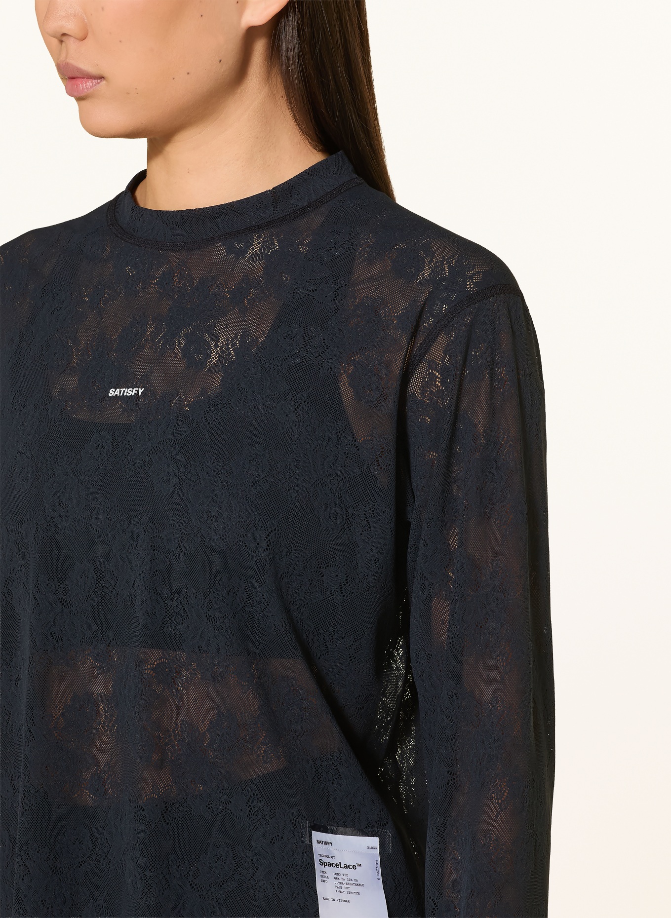 SATISFY SPACELACE™ lace running shirt: BLACK