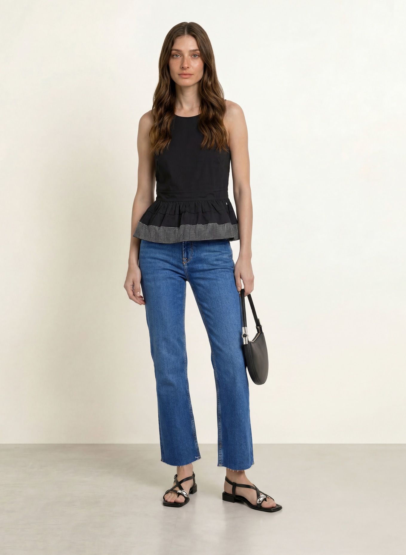 BOSS Cropped jeans SOFT KICK FLARE: 403 DARK BLUE