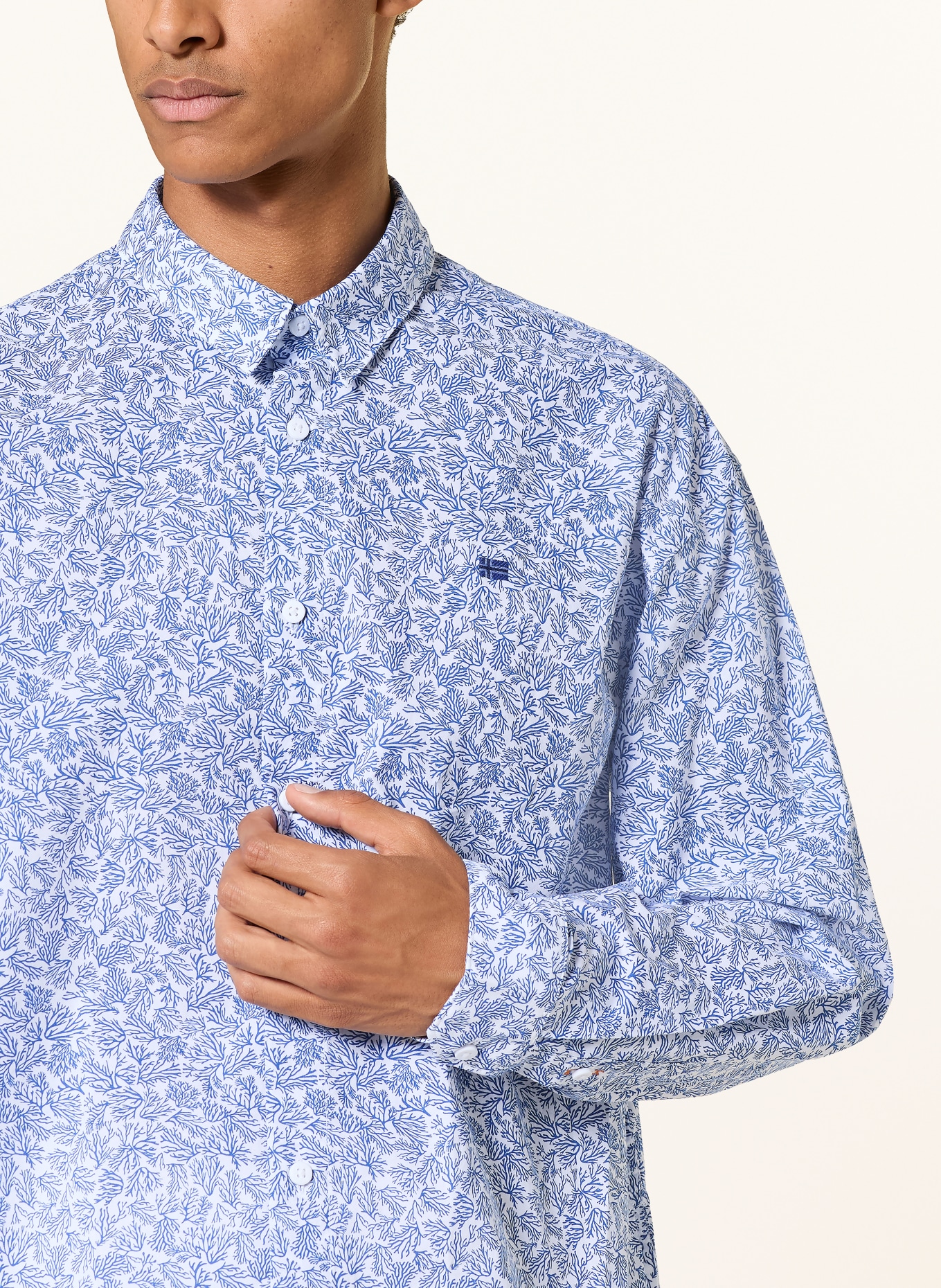 NAPAPIJRI Hemd G-ELIOR Comfort Fit: WEISS / DUNKELBLAU