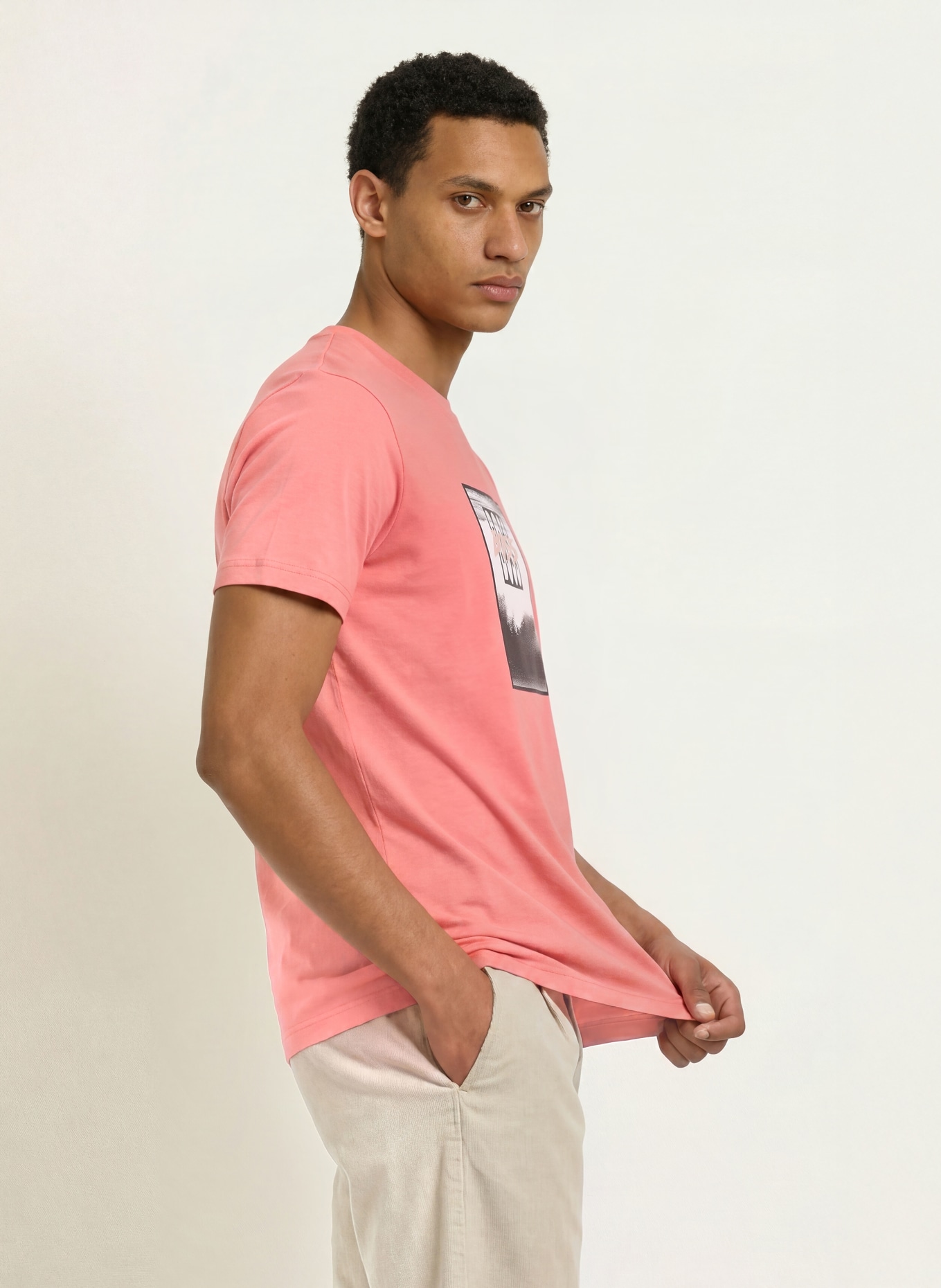 BOSS T-Shirt TE_DJ: HELLROT