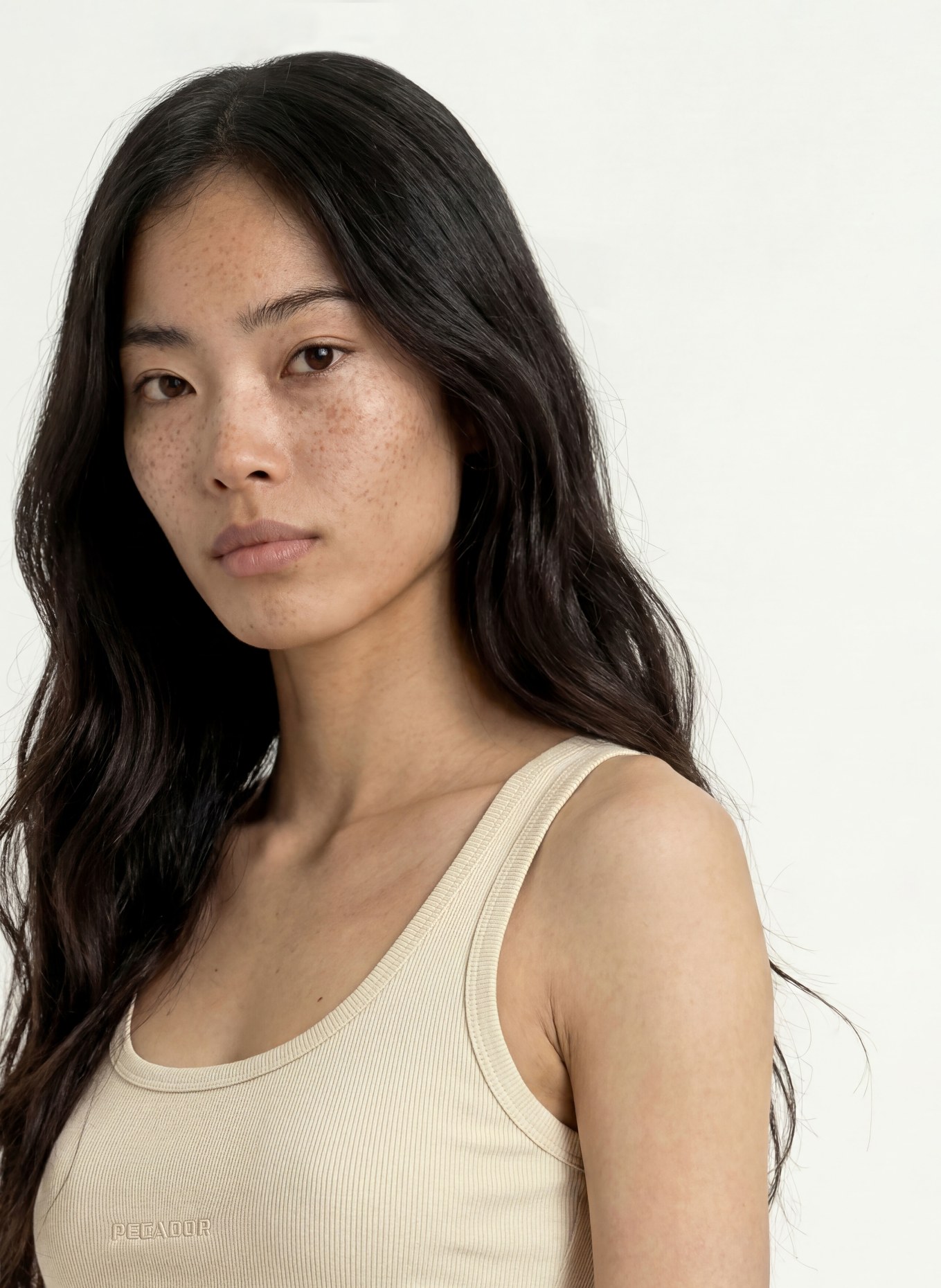 PEGADOR Top CESIS: BEIGE