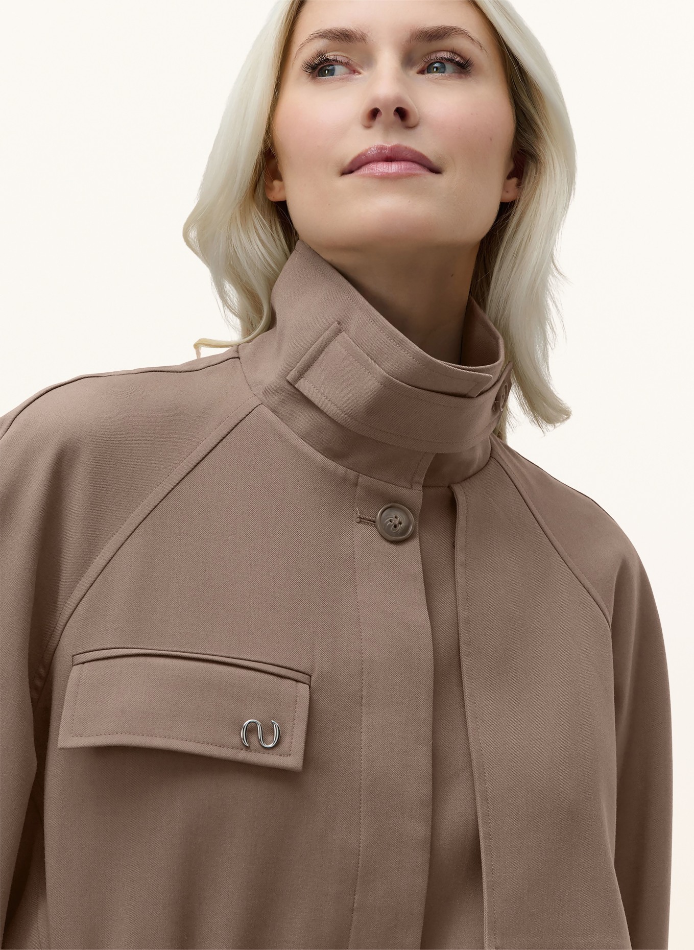 LeGer Studio Trenchcoat FEE: BRUIN