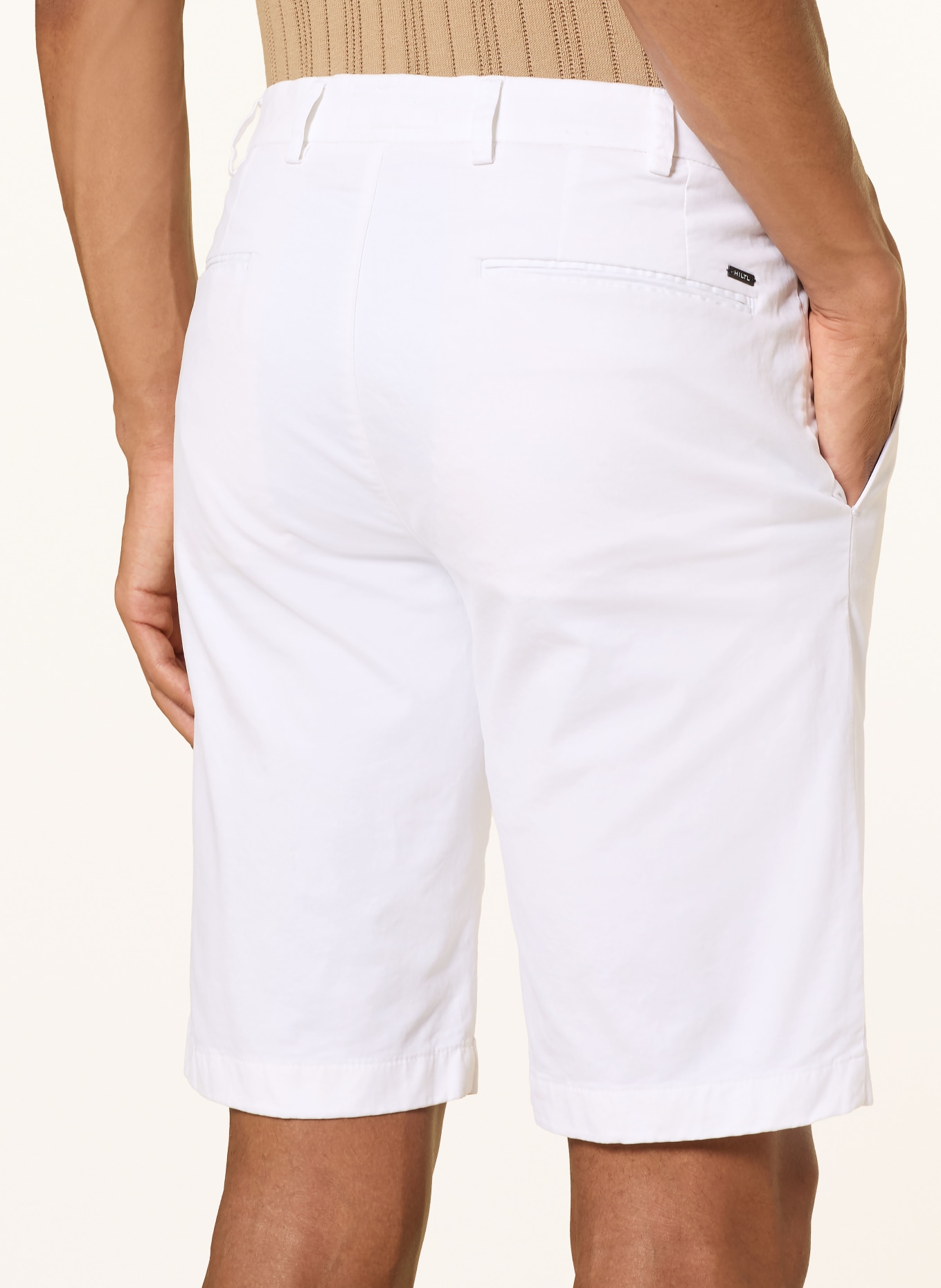 HILTL Shorts: WEISS