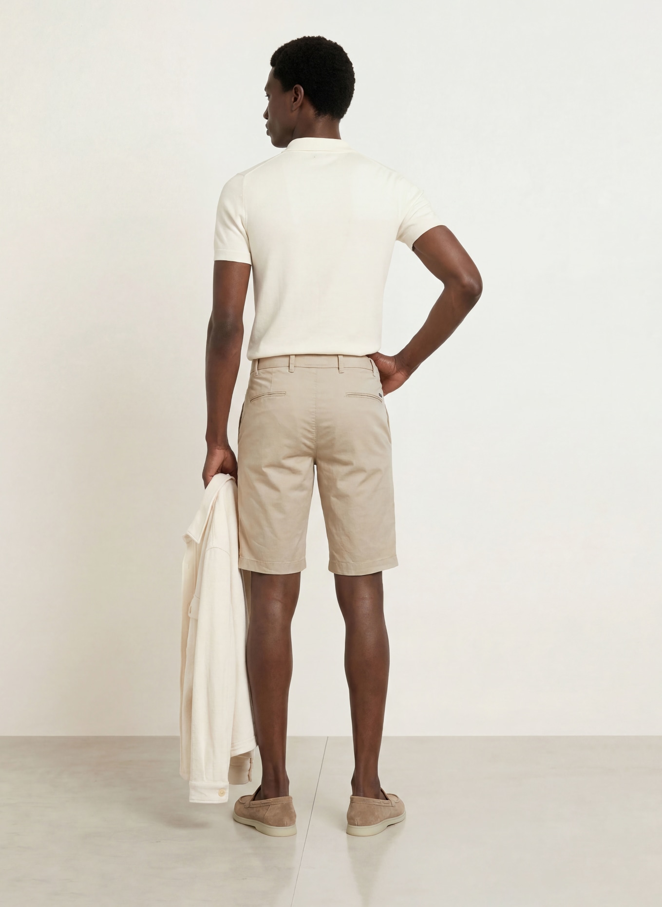 HILTL Shorts: BEIGE