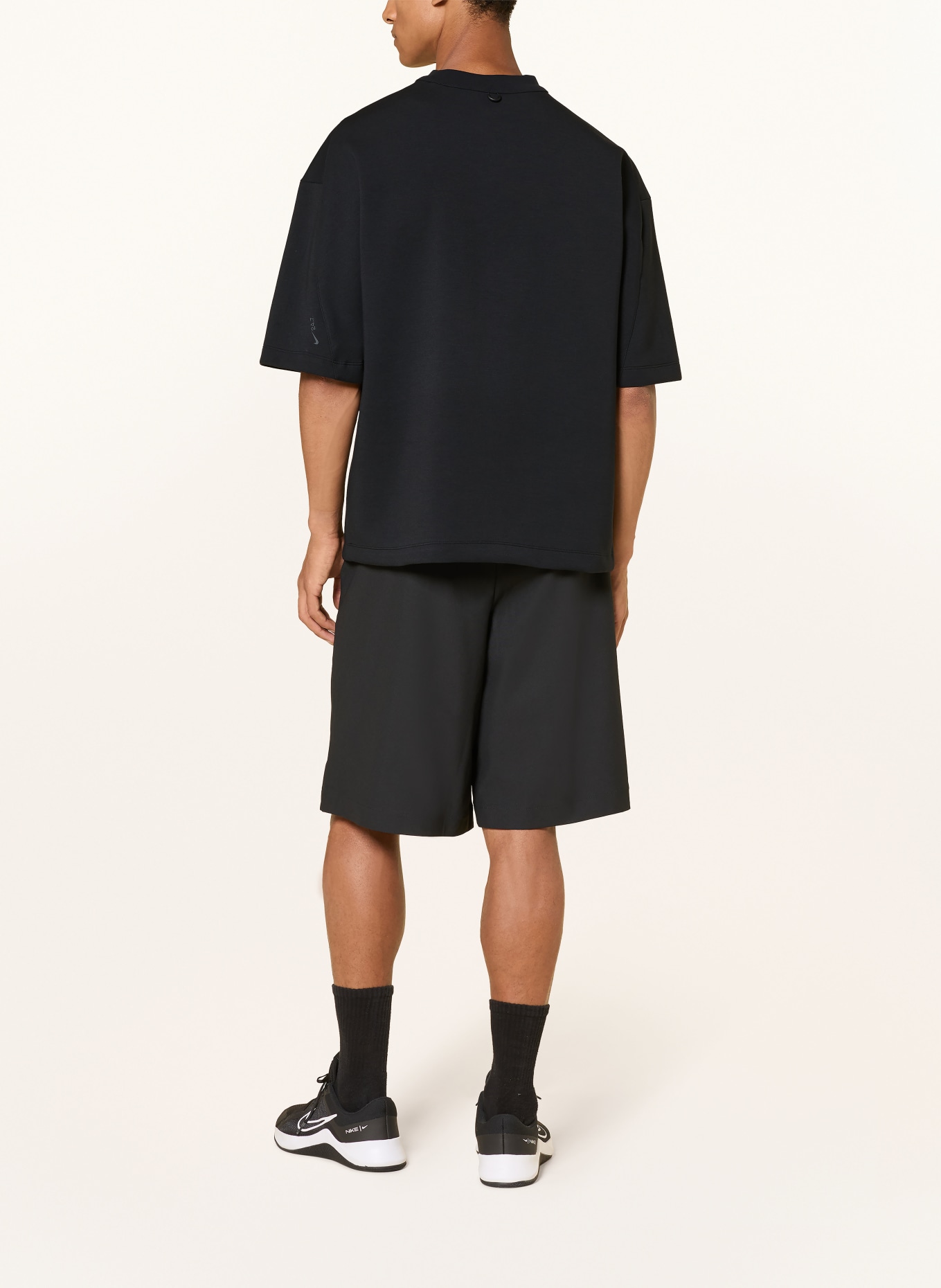 Nike T-shirt 24.7: CZARNY