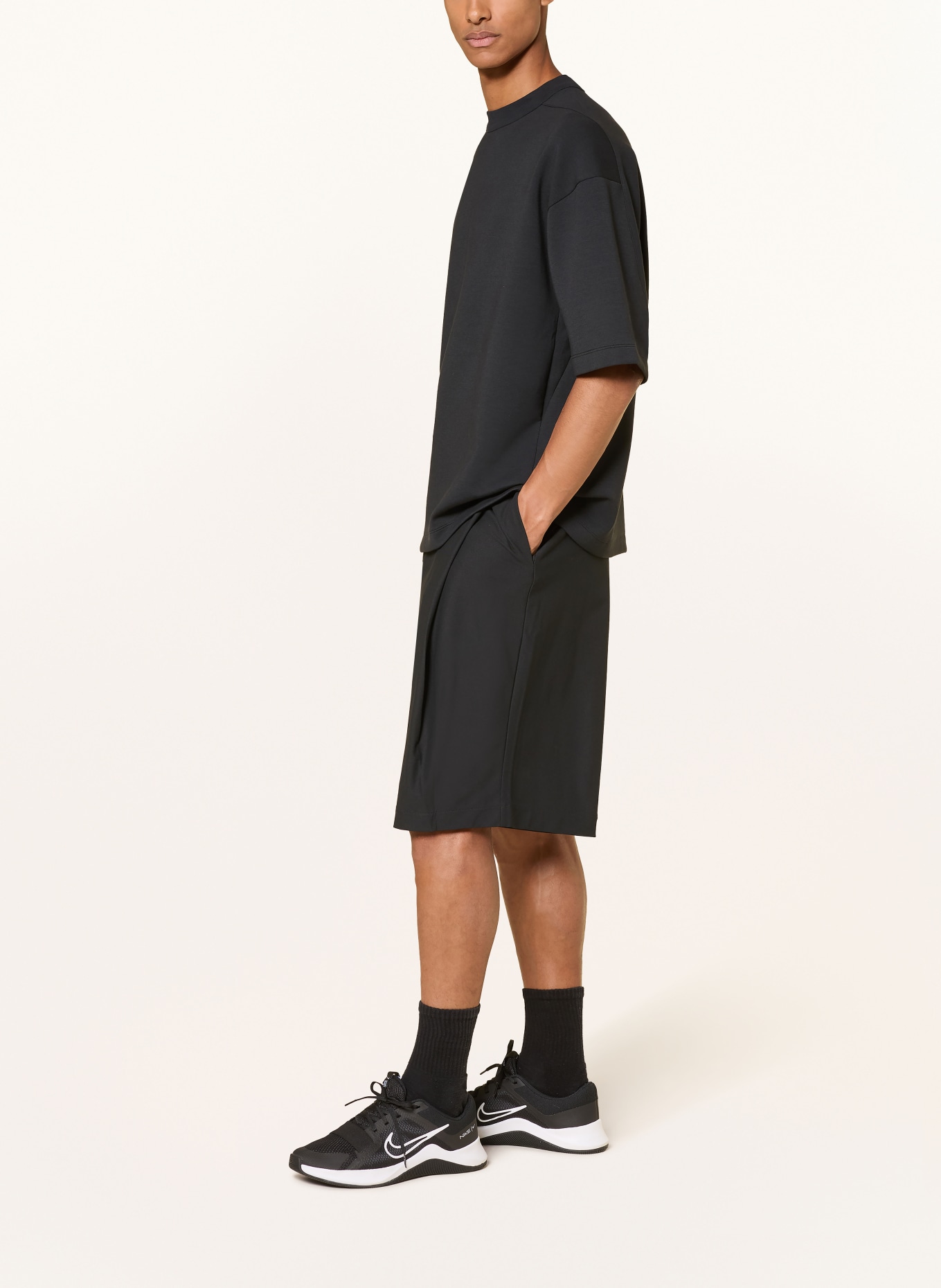 Nike Szorty 24.7 PERFECTSTRETCH: CZARNY
