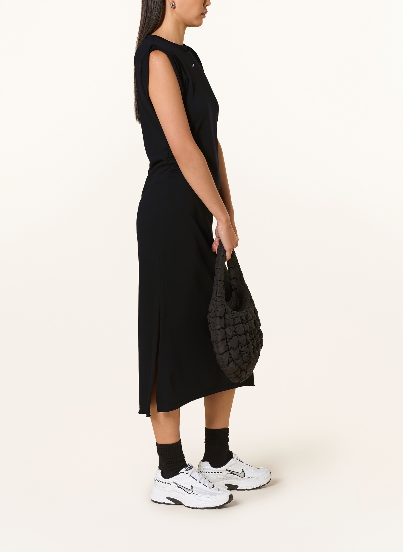 Nike Jersey dress NIKE SPORTSWEAR CHILL: BLACK
