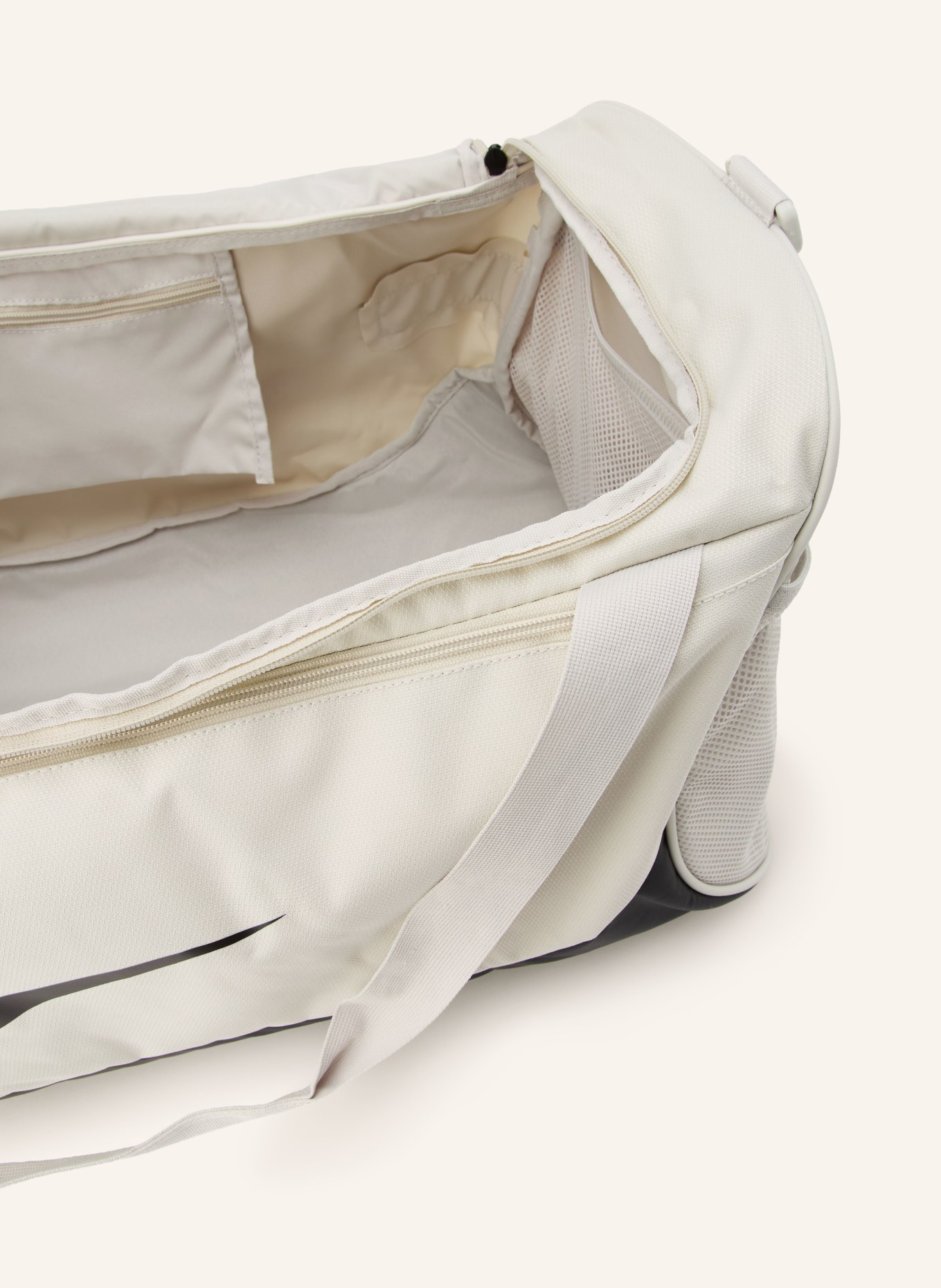 Nike Geantă de sport BRASILIA 60L: BEJ / NEGRU