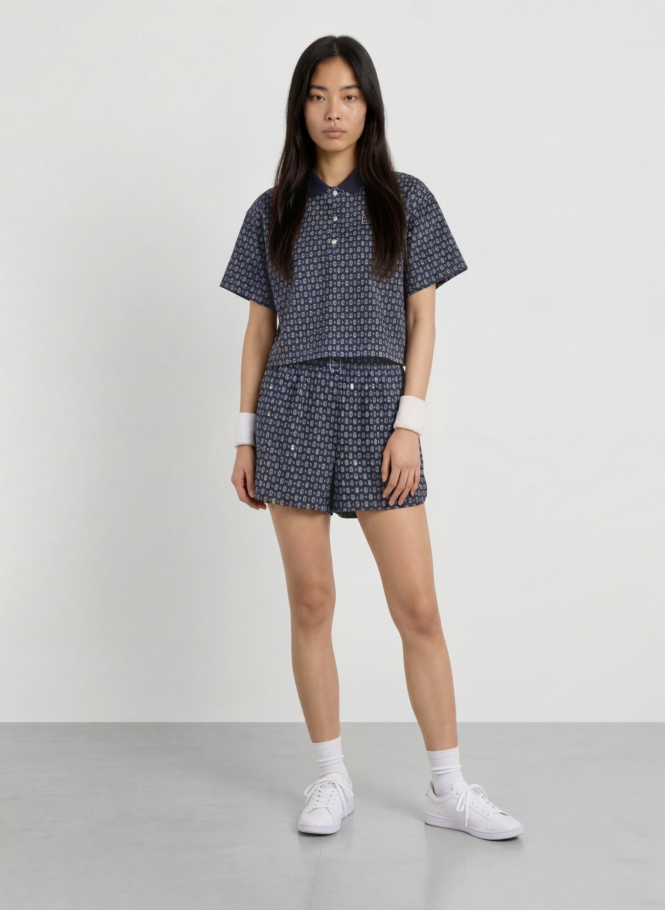 LACOSTE Short: DONKERBLAUW / WIT