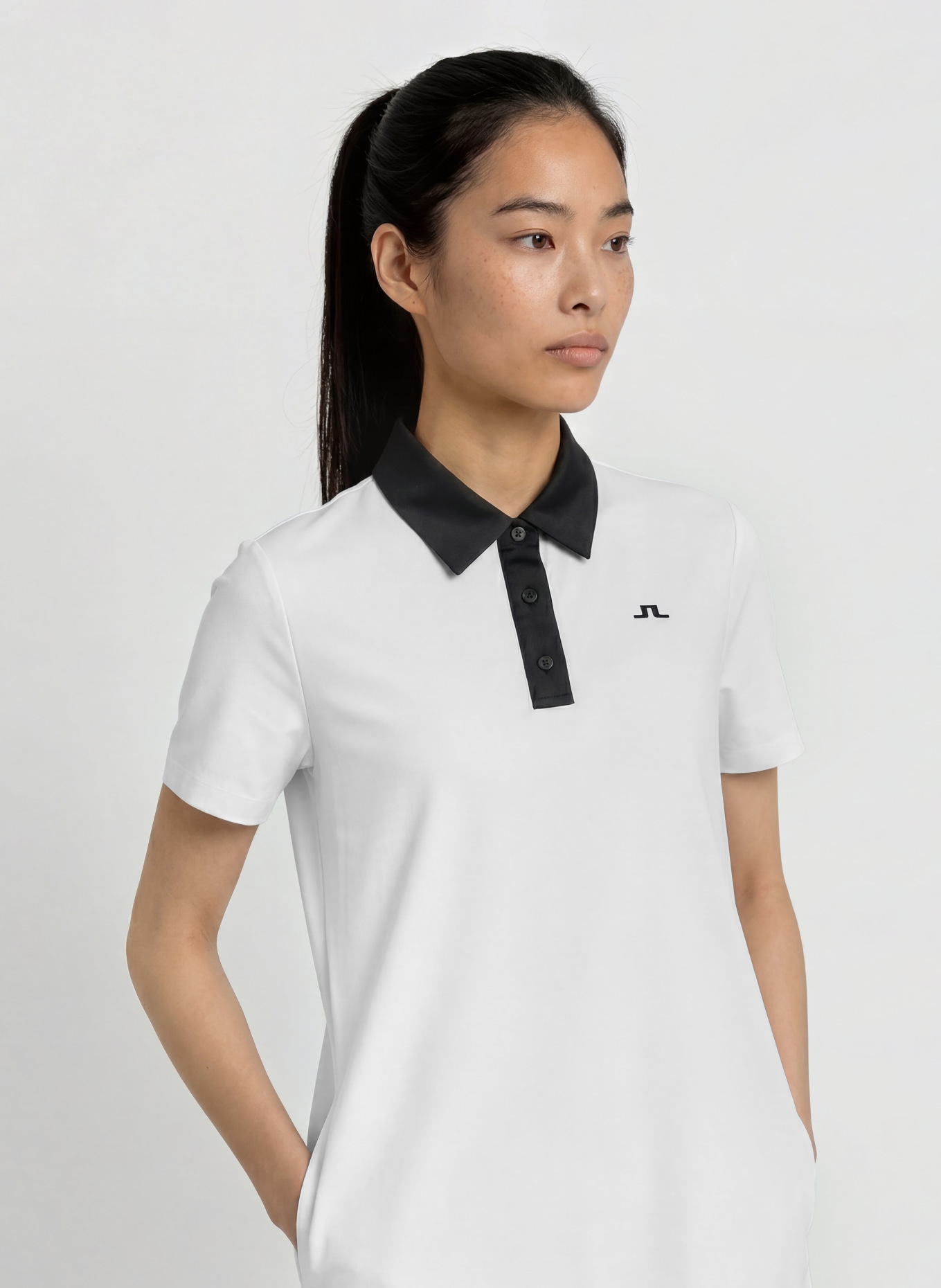J.LINDEBERG Golfkleid: WEISS / SCHWARZ