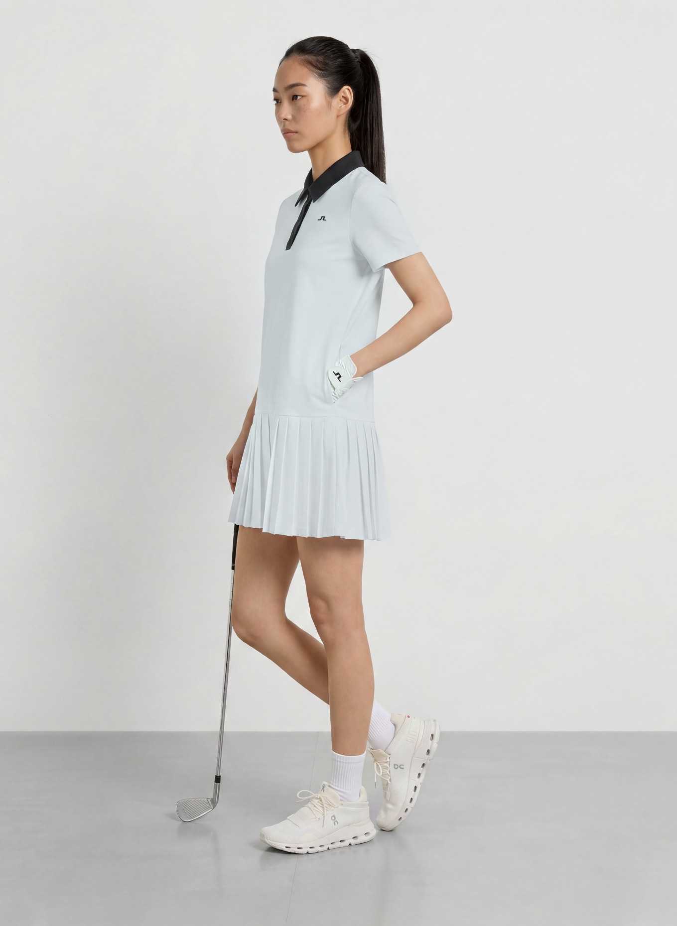 J.LINDEBERG Golfkleid: WEISS / SCHWARZ