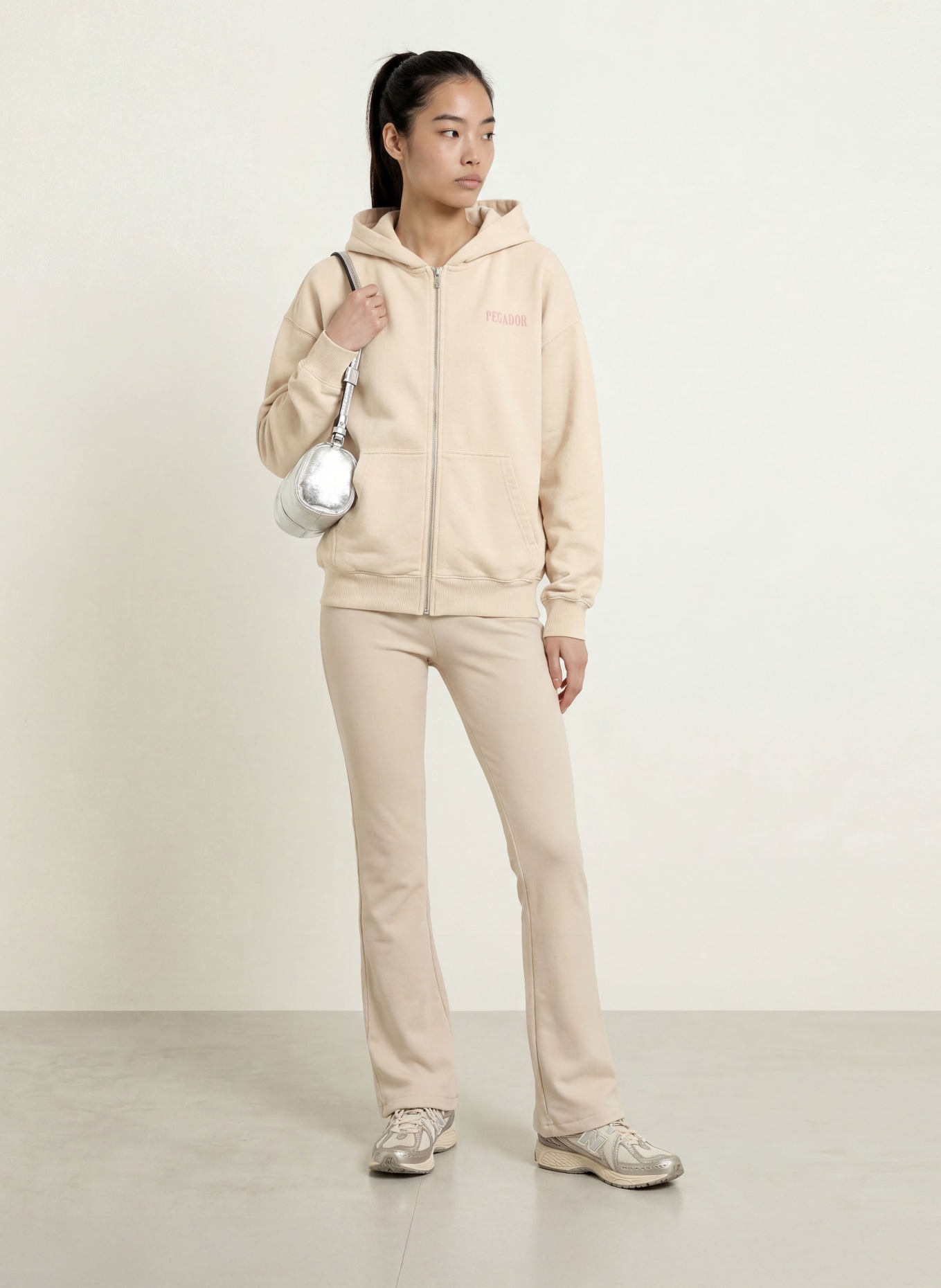 PEGADOR Oversized-Sweatjacke OLARGUES: BEIGE / HELLROT / GRÜN