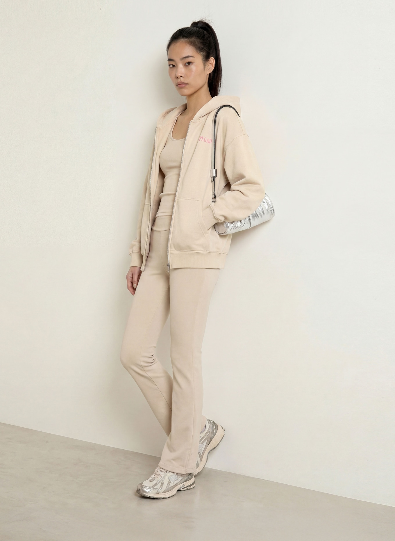 PEGADOR Oversized-Sweatjacke OLARGUES: BEIGE / HELLROT / GRÜN