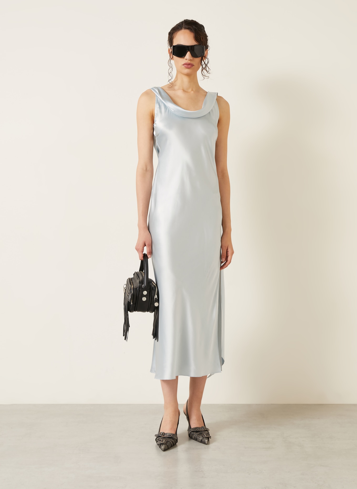 Acne Studios Satinkleid aus Seide: HELLBLAU