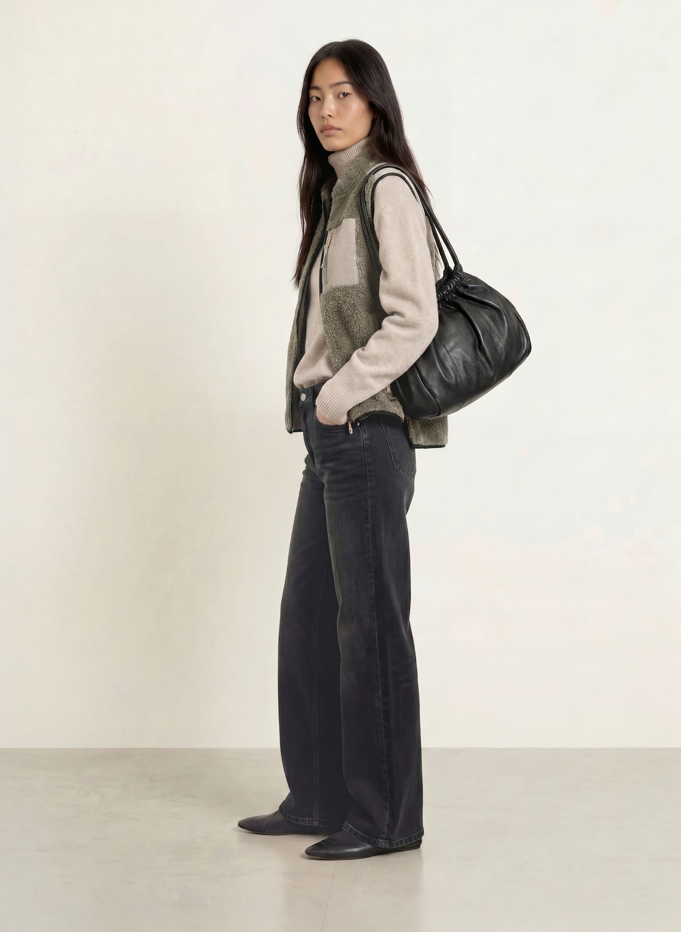 MOS MOSH Teddyfell-Weste MMROWE im Materialmix: KHAKI