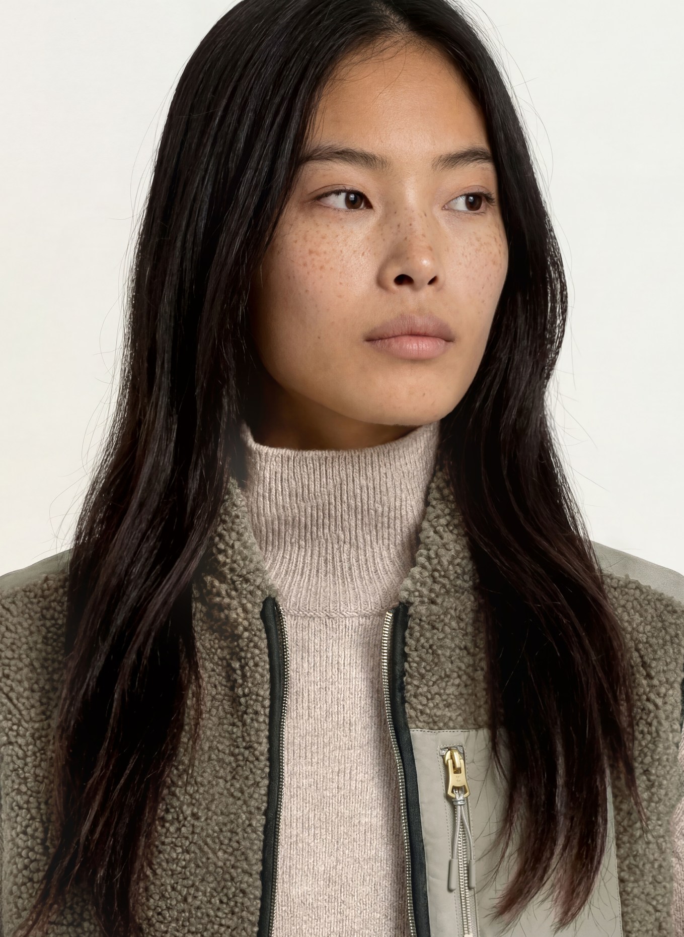 MOS MOSH Teddyfell-Weste MMROWE im Materialmix: KHAKI