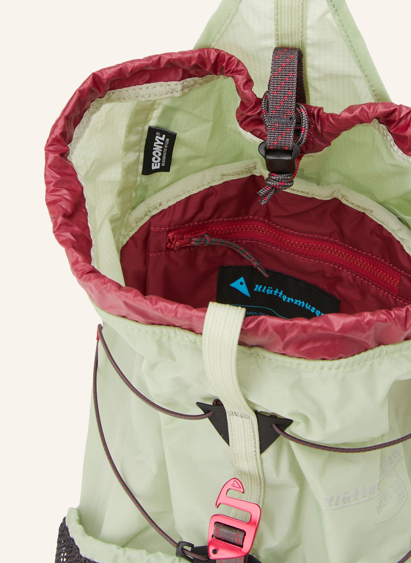 Klättermusen TJALVE 2.0 Backpack, 10 L: LIGHT GREEN / BLACK