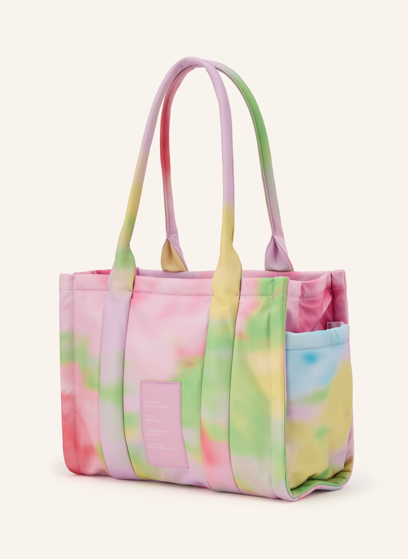MARC JACOBS Shopper THE MEDIUM TOTE MULTICOL PRINT FLOWERS: RŮŽOVÁ / ŽLUTÁ / SVĚTLE ZELENÁ