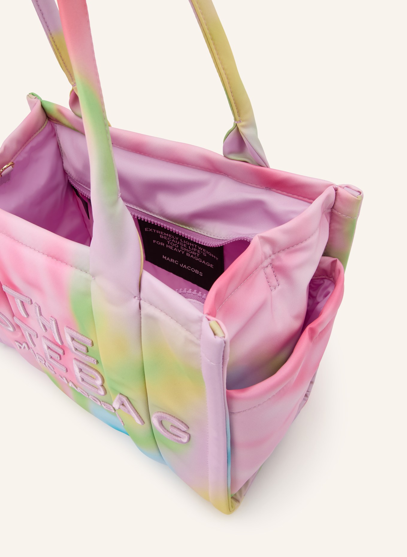 MARC JACOBS Shopper THE MEDIUM TOTE MULTICOL PRINT FLOWERS: RŮŽOVÁ / ŽLUTÁ / SVĚTLE ZELENÁ