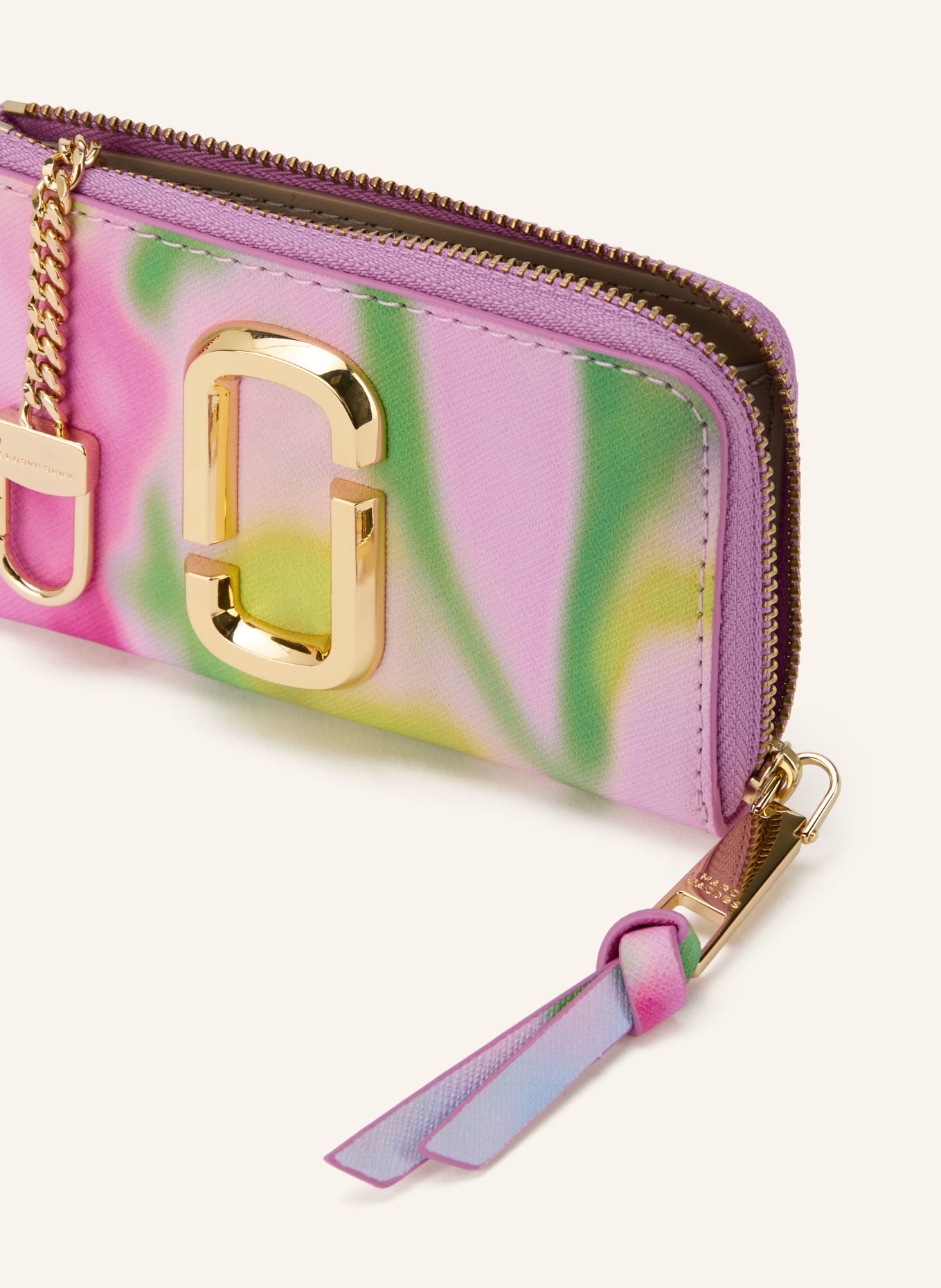 MARC JACOBS Geldbörse THE BLURRED FLORAL SNAPSHOT TOP ZIP MULTI WALLET: ROSA / GOLD / NEONGRÜN