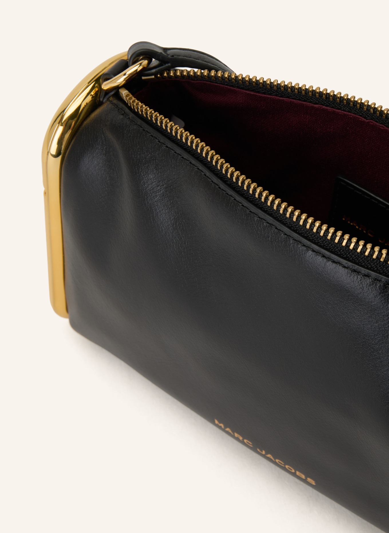 MARC JACOBS Schultertasche THE SCENE SMALL SHOULDER BAG: SCHWARZ / GOLD