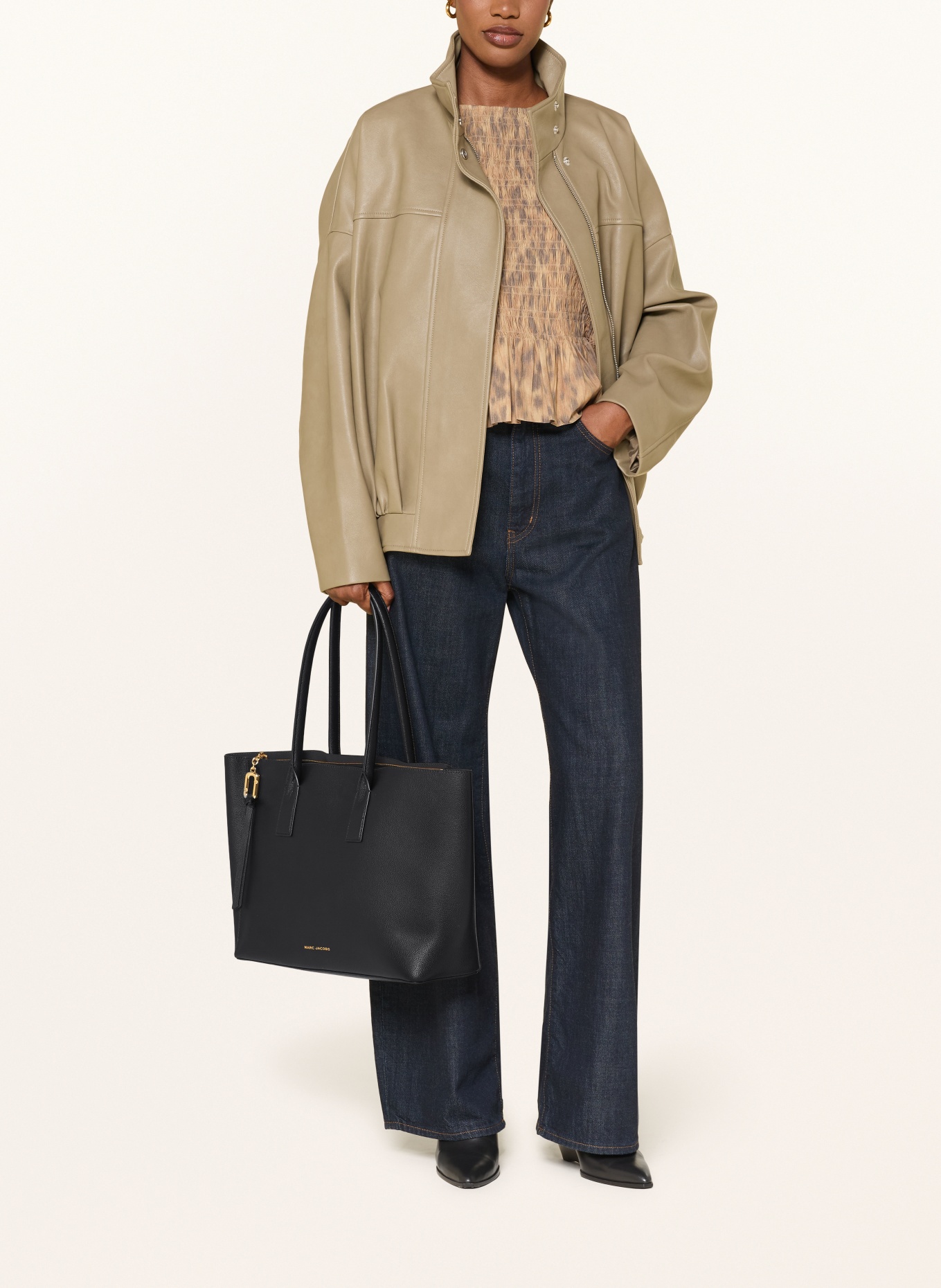 MARC JACOBS Shoppers THE WORK TOTE: BLACK