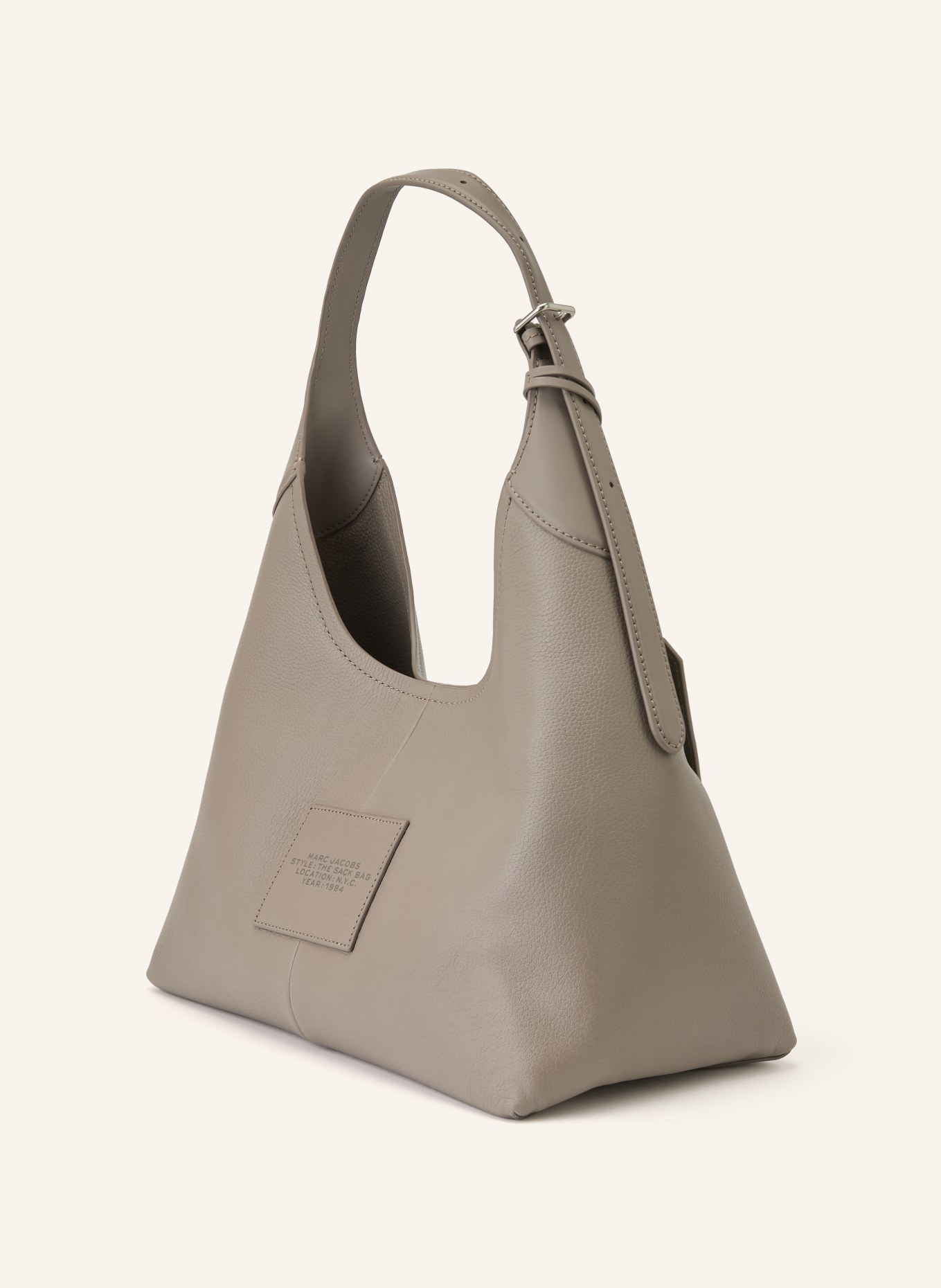 MARC JACOBS Beuteltasche THE BELTED SACK: TAUPE / SILBER