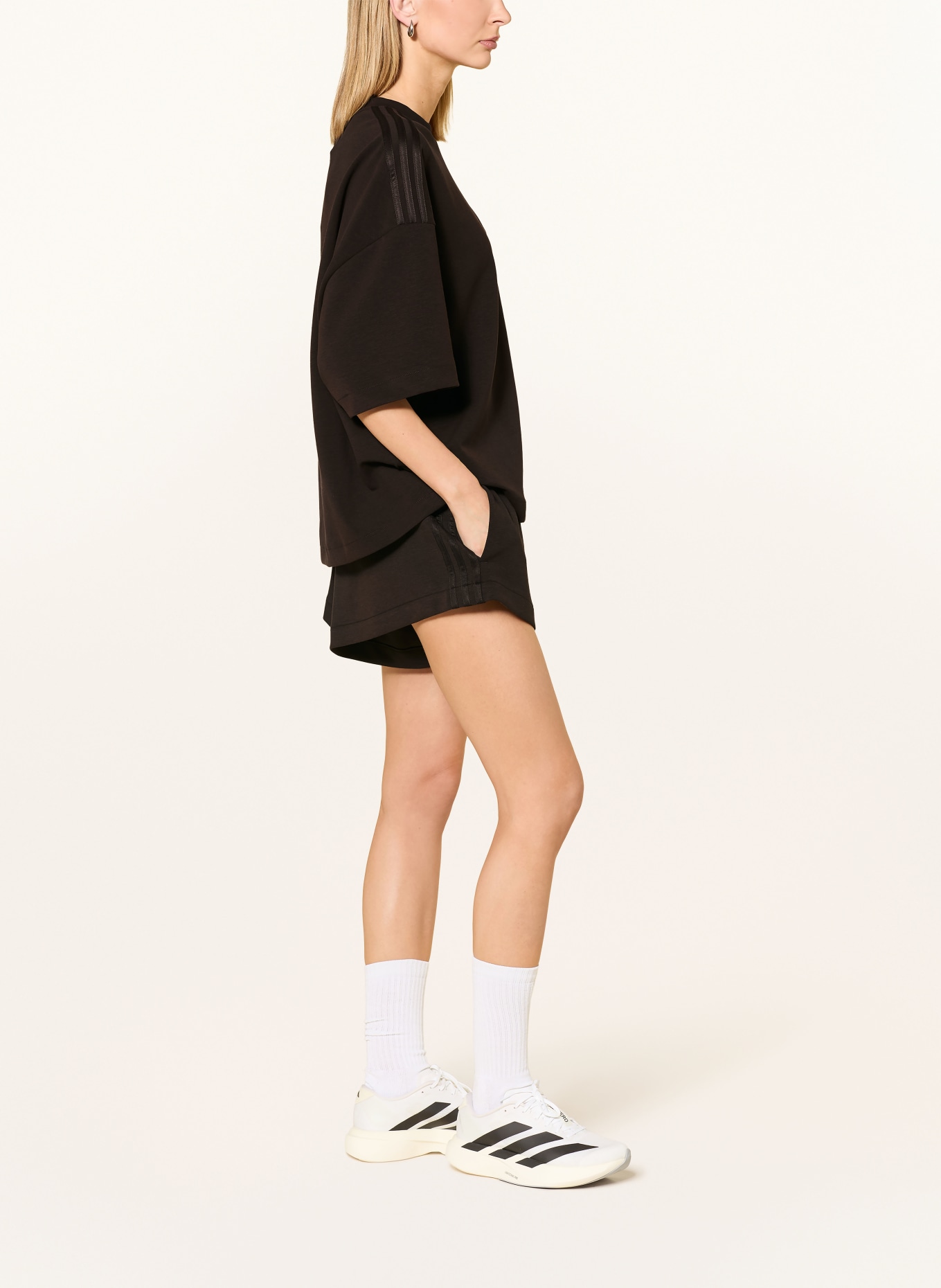adidas Originals Sweatshorts: DUNKELBRAUN
