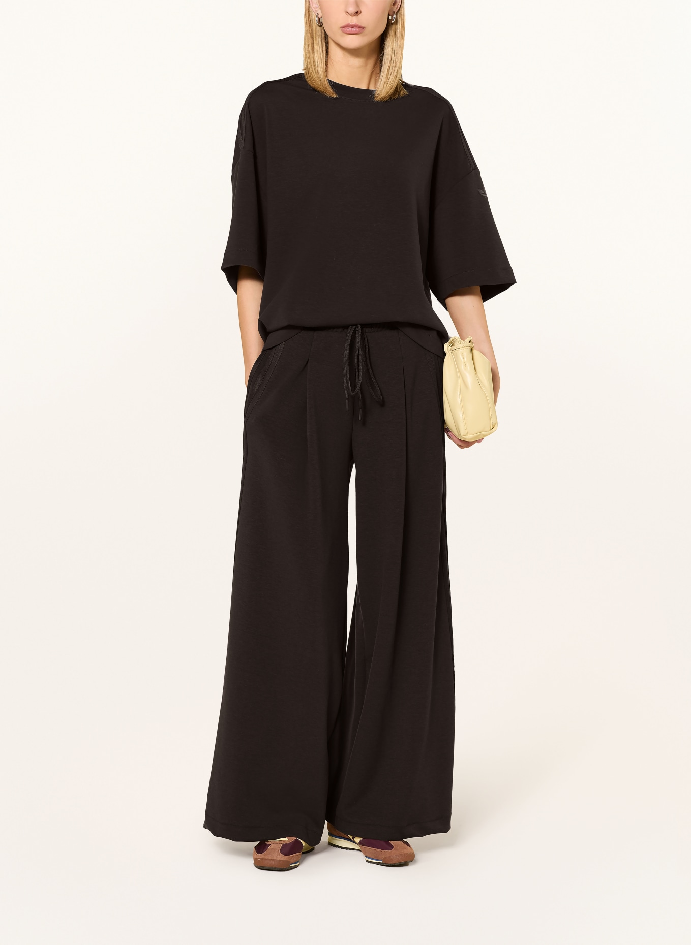 adidas Originals Wide-leg sweatpants: DARK BROWN